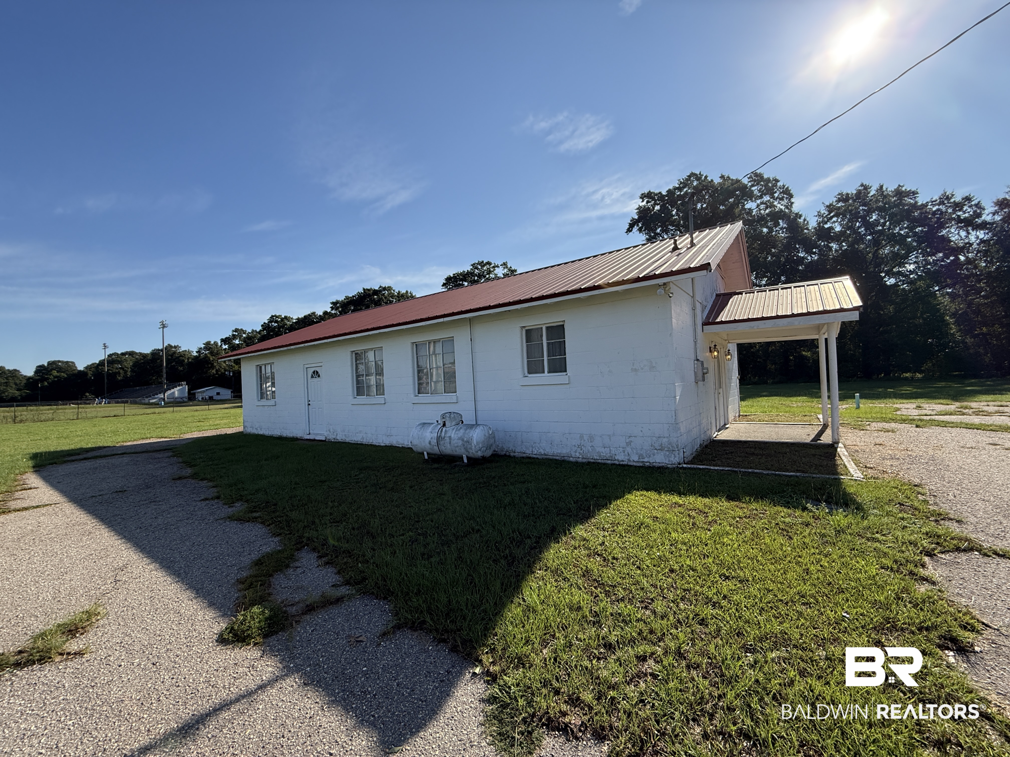 201 Lindberg Avenue