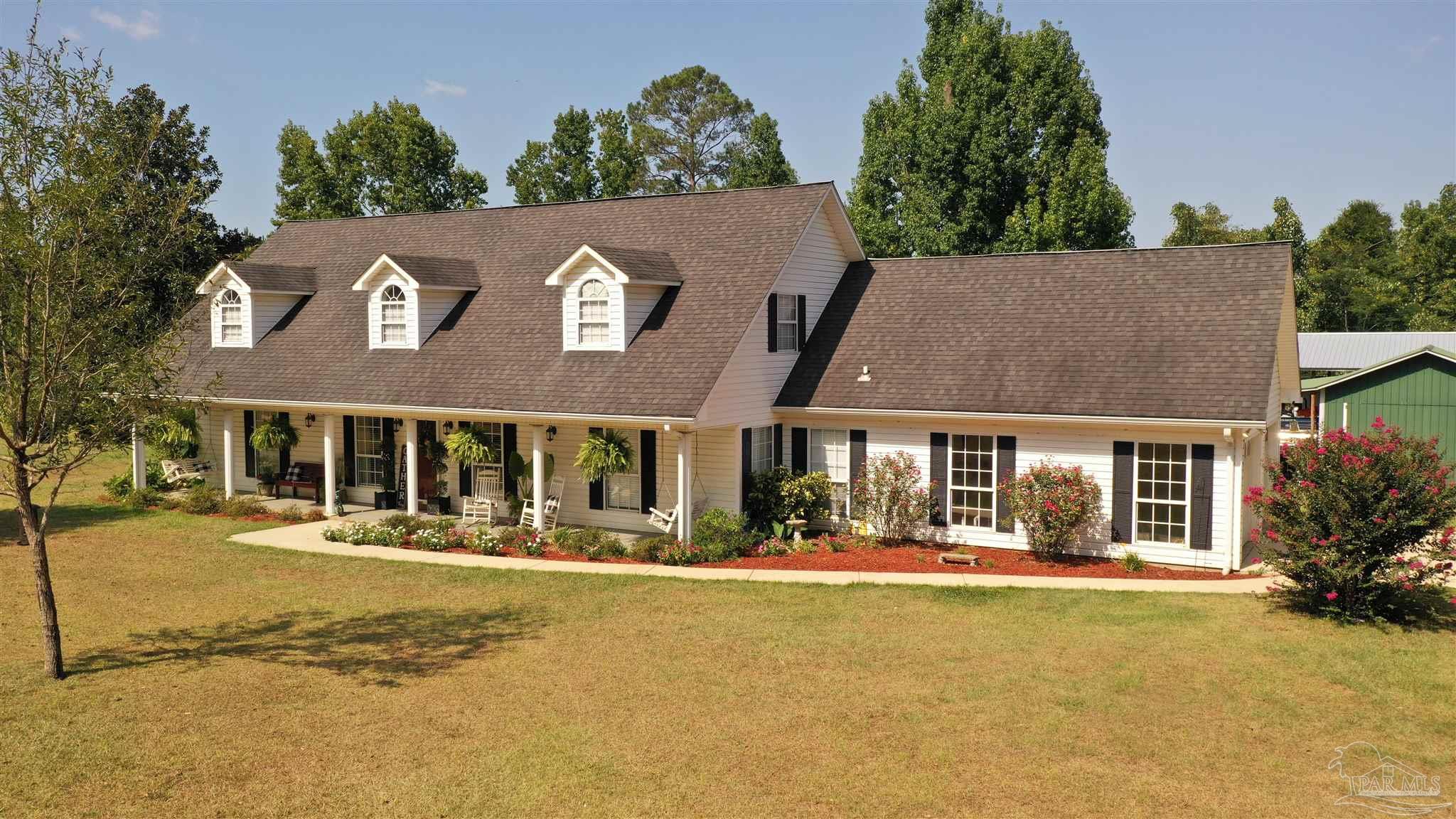 485 Englewood Cir