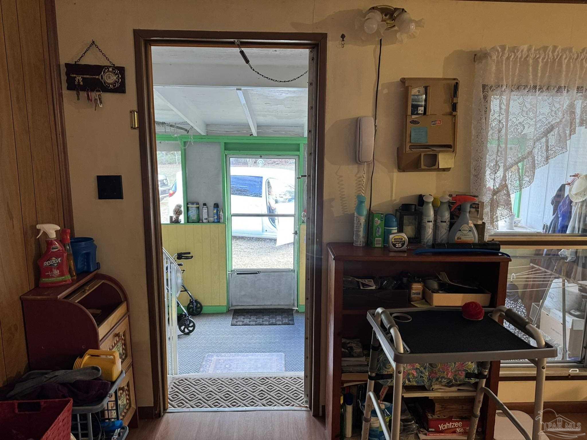 73 Main St