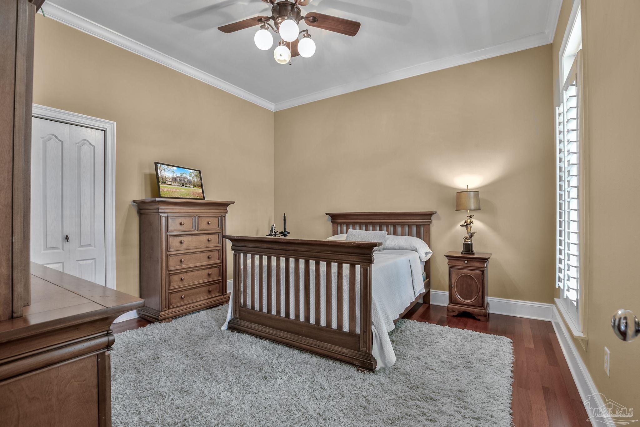 300 1/2 Brookwood Rd
