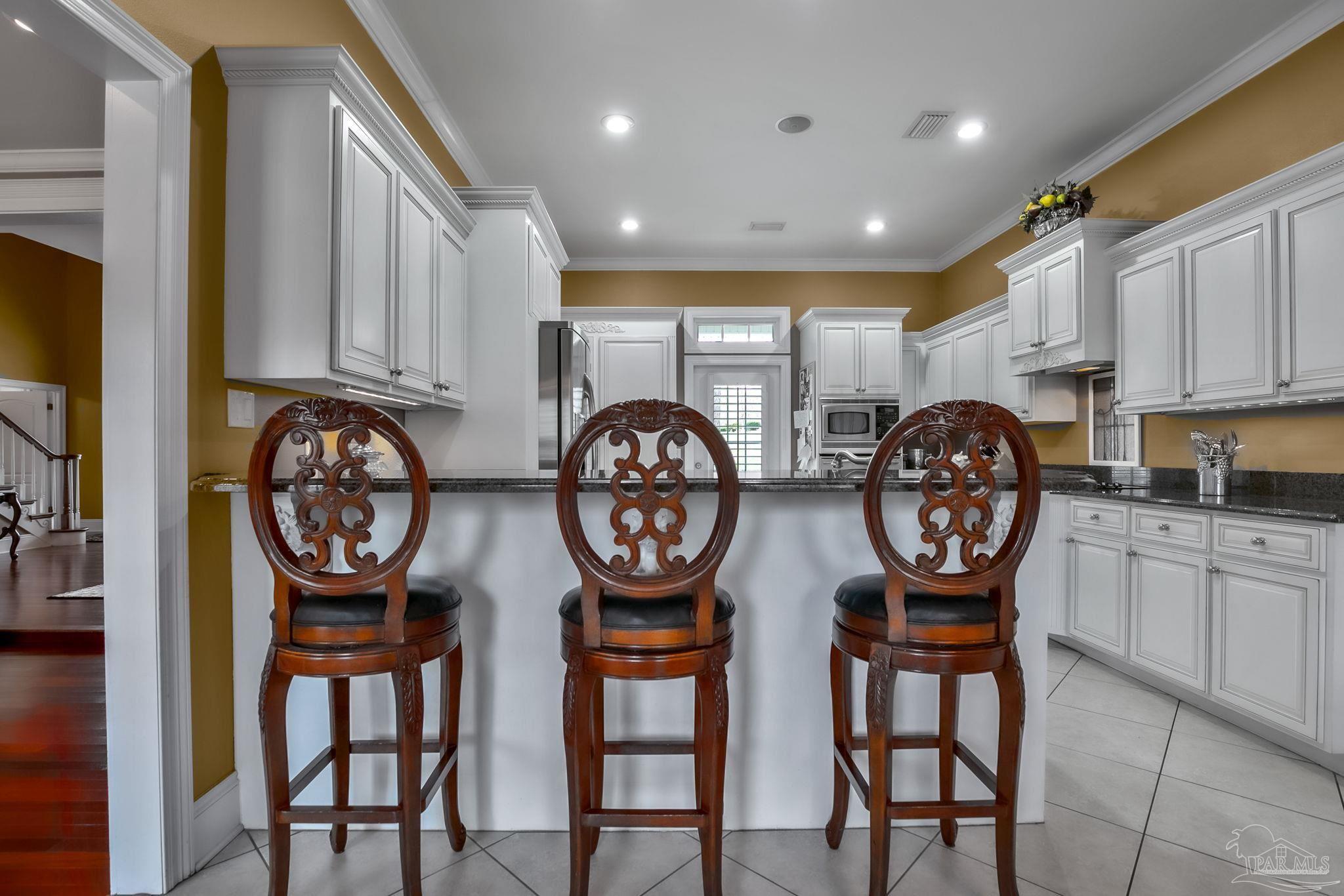 300 1/2 Brookwood Rd