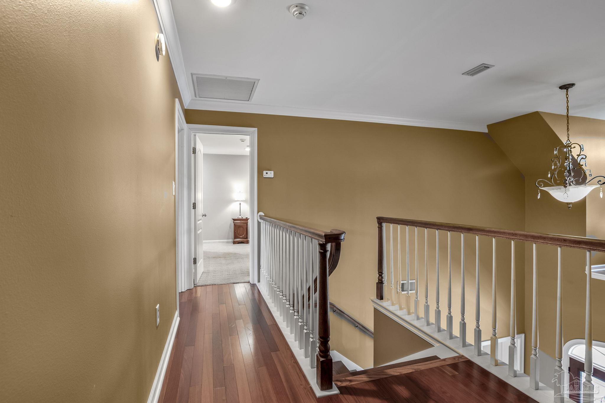 300 1/2 Brookwood Rd