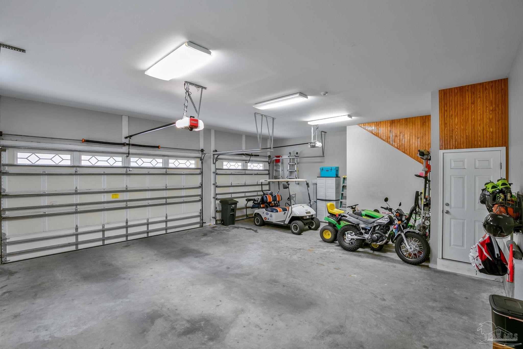 300 1/2 Brookwood Rd
