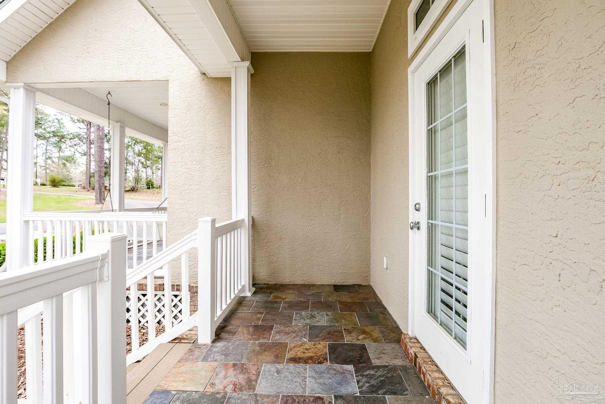 300 1/2 Brookwood Rd