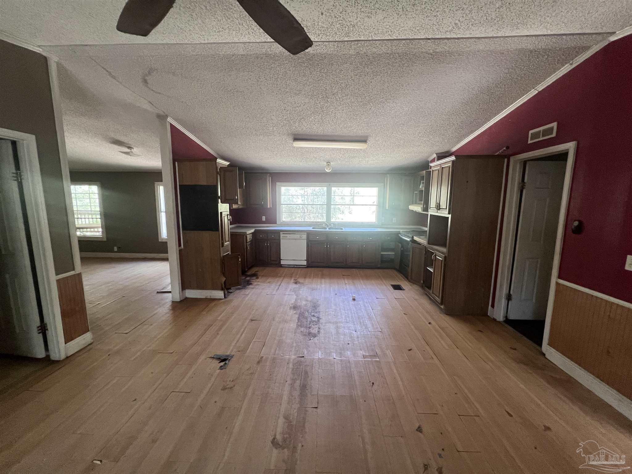5649 Dupree Rd