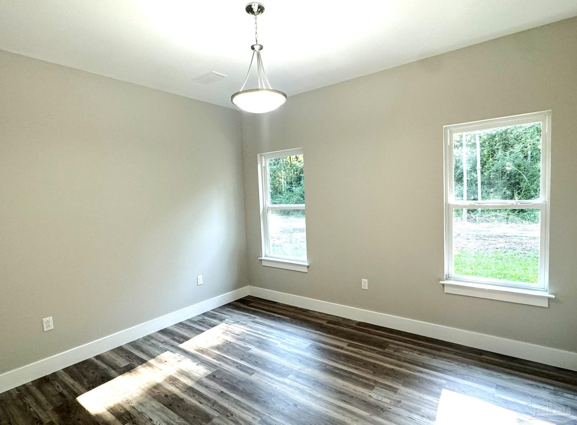 275 Edgewood Ct