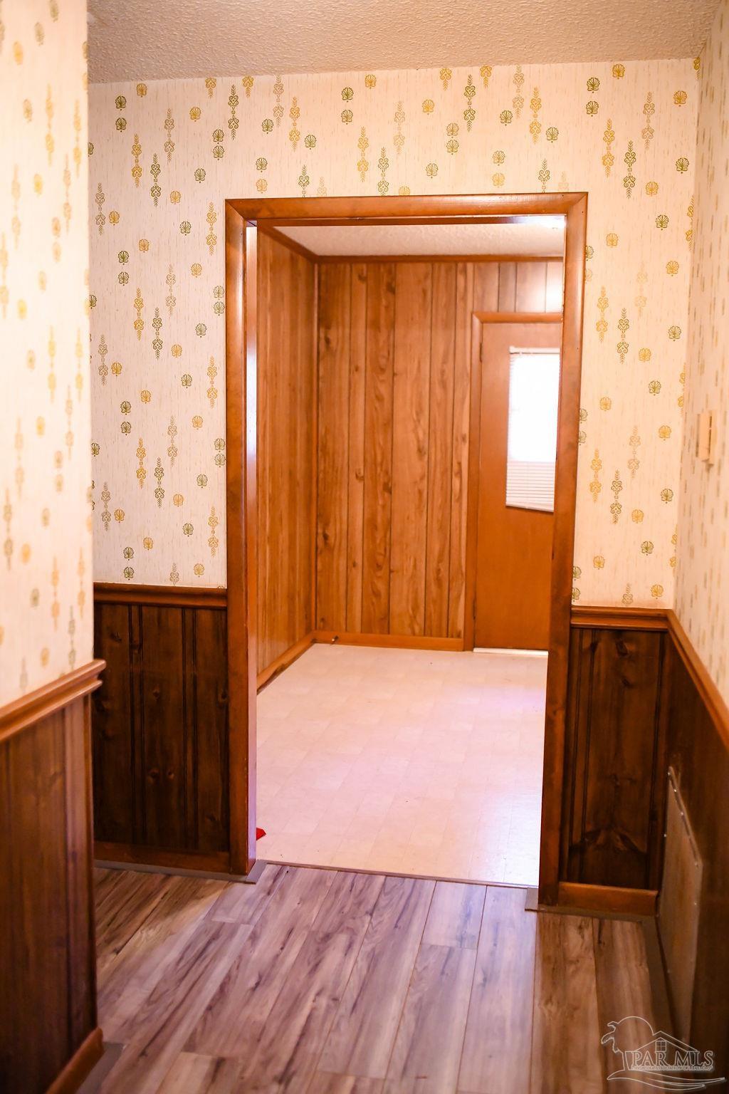 537 Lowery Rd