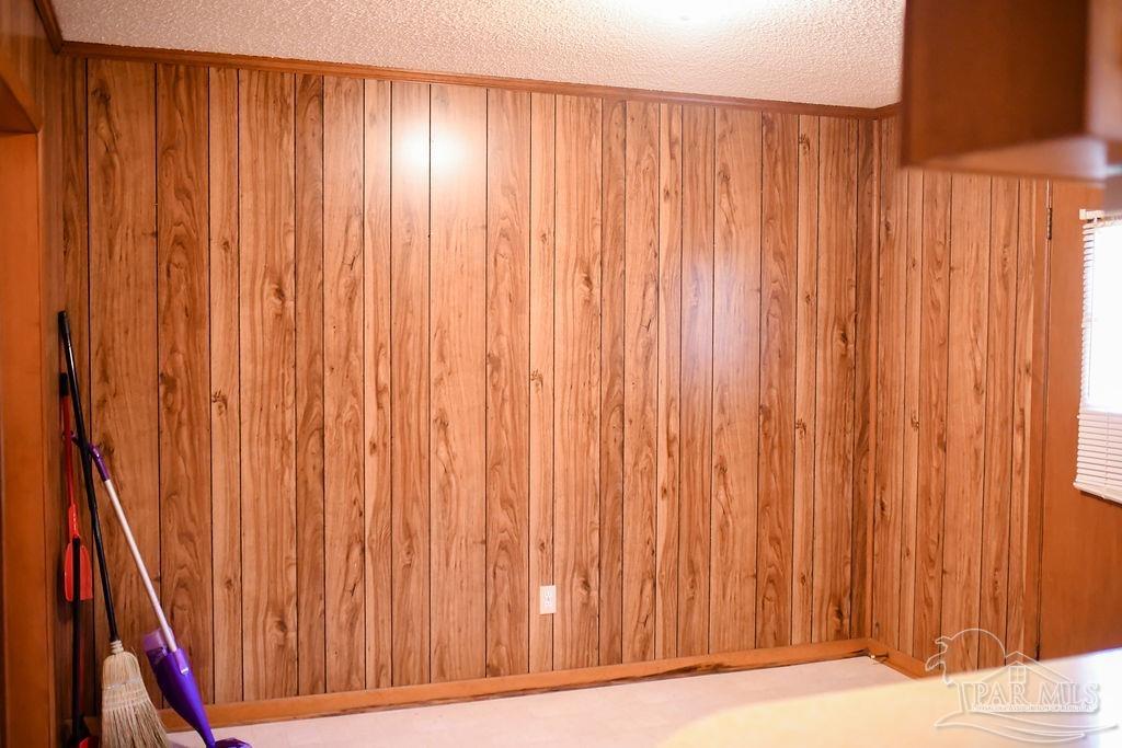 537 Lowery Rd