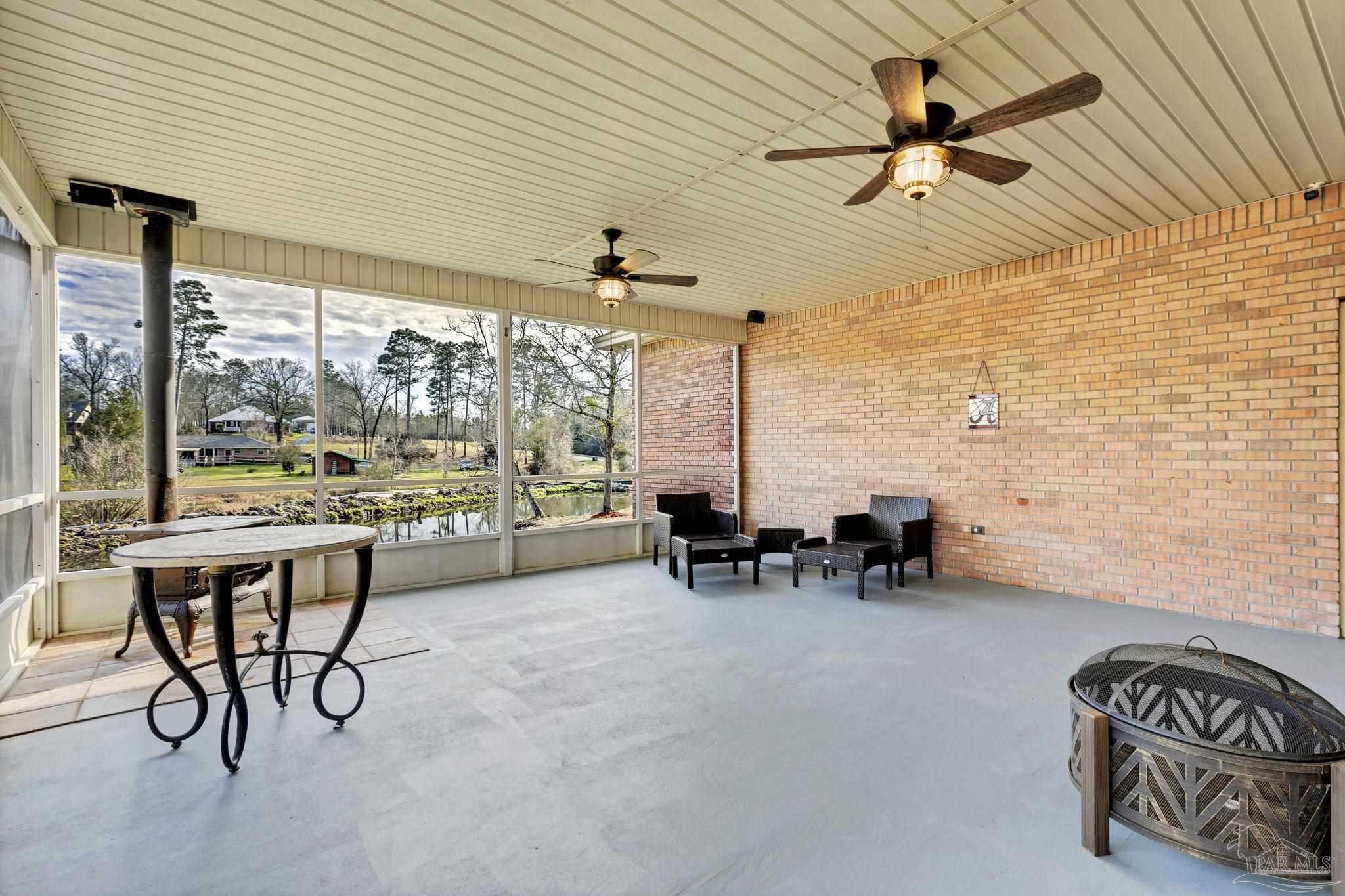 5200 Wiggins Lake Rd