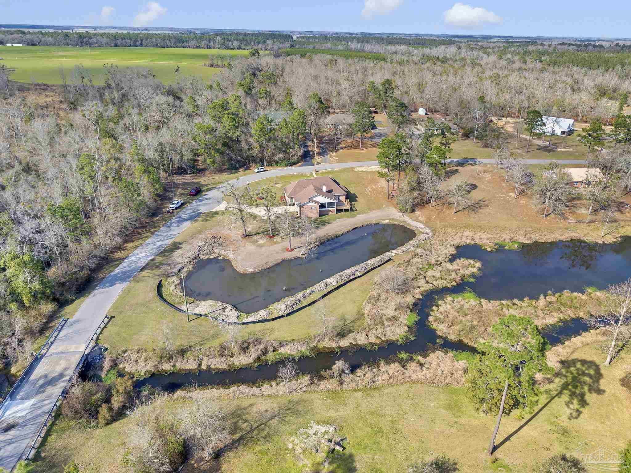 5200 Wiggins Lake Rd
