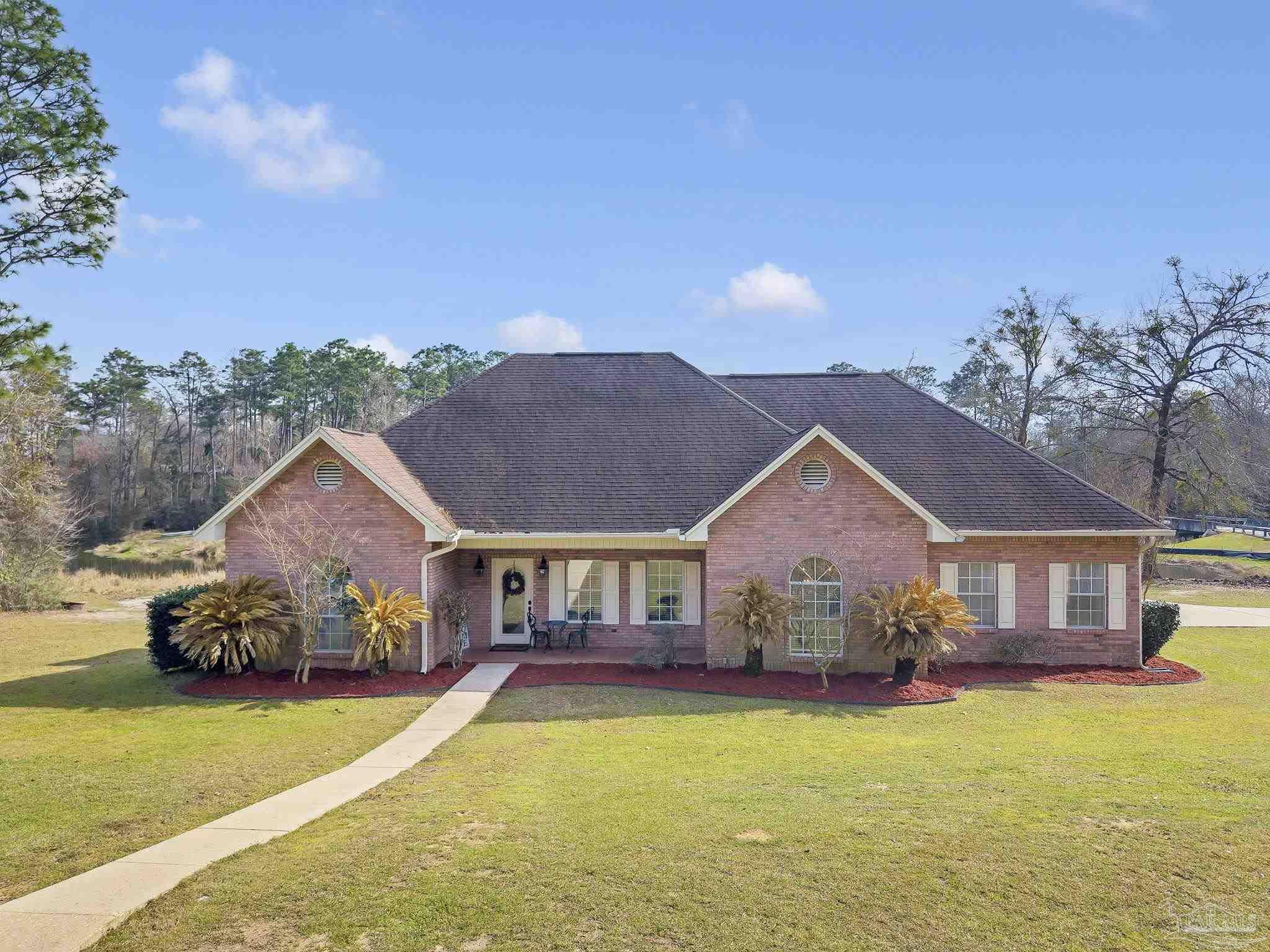 5200 Wiggins Lake Rd