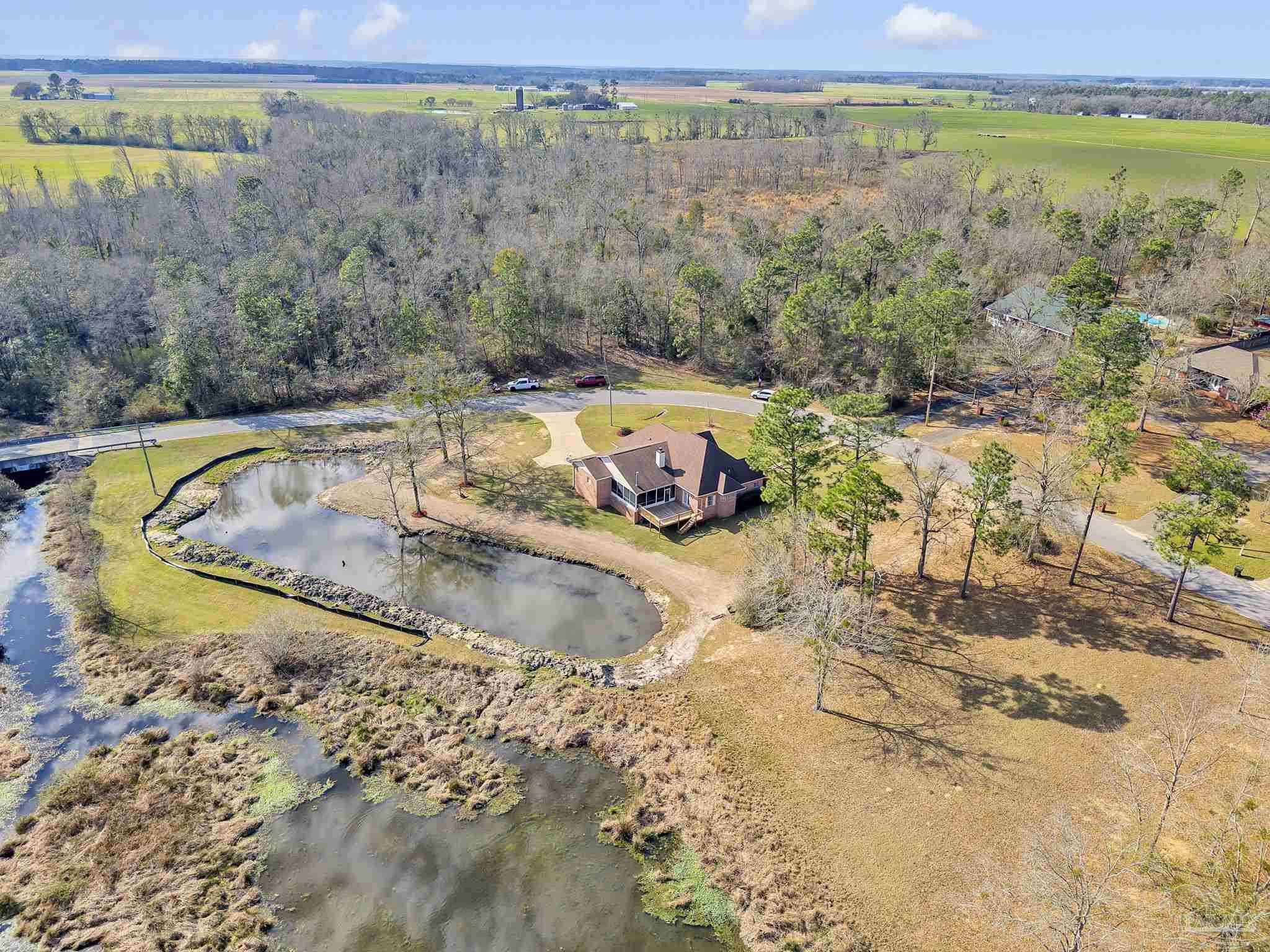 5200 Wiggins Lake Rd