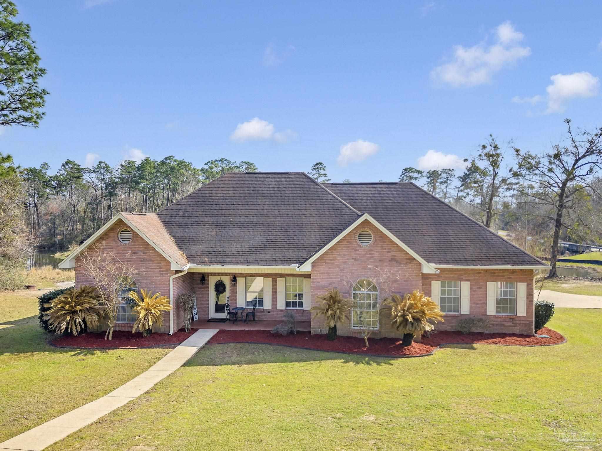 5200 Wiggins Lake Rd