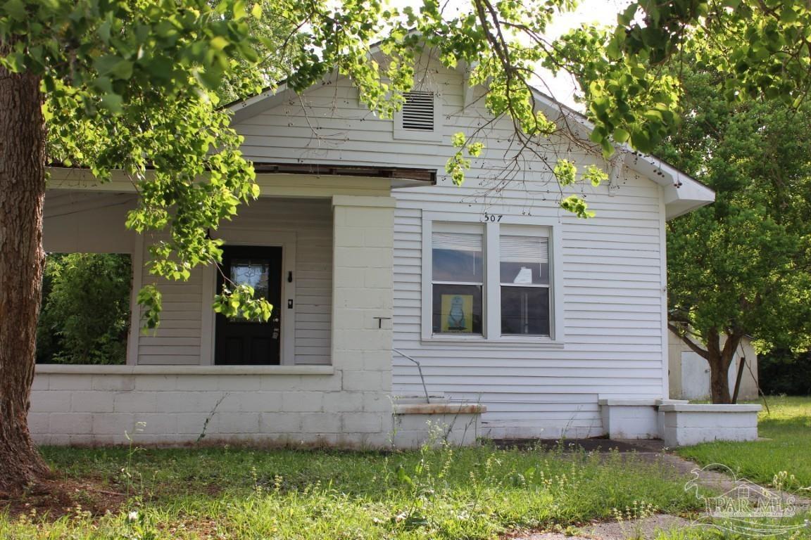 507 Palafox St