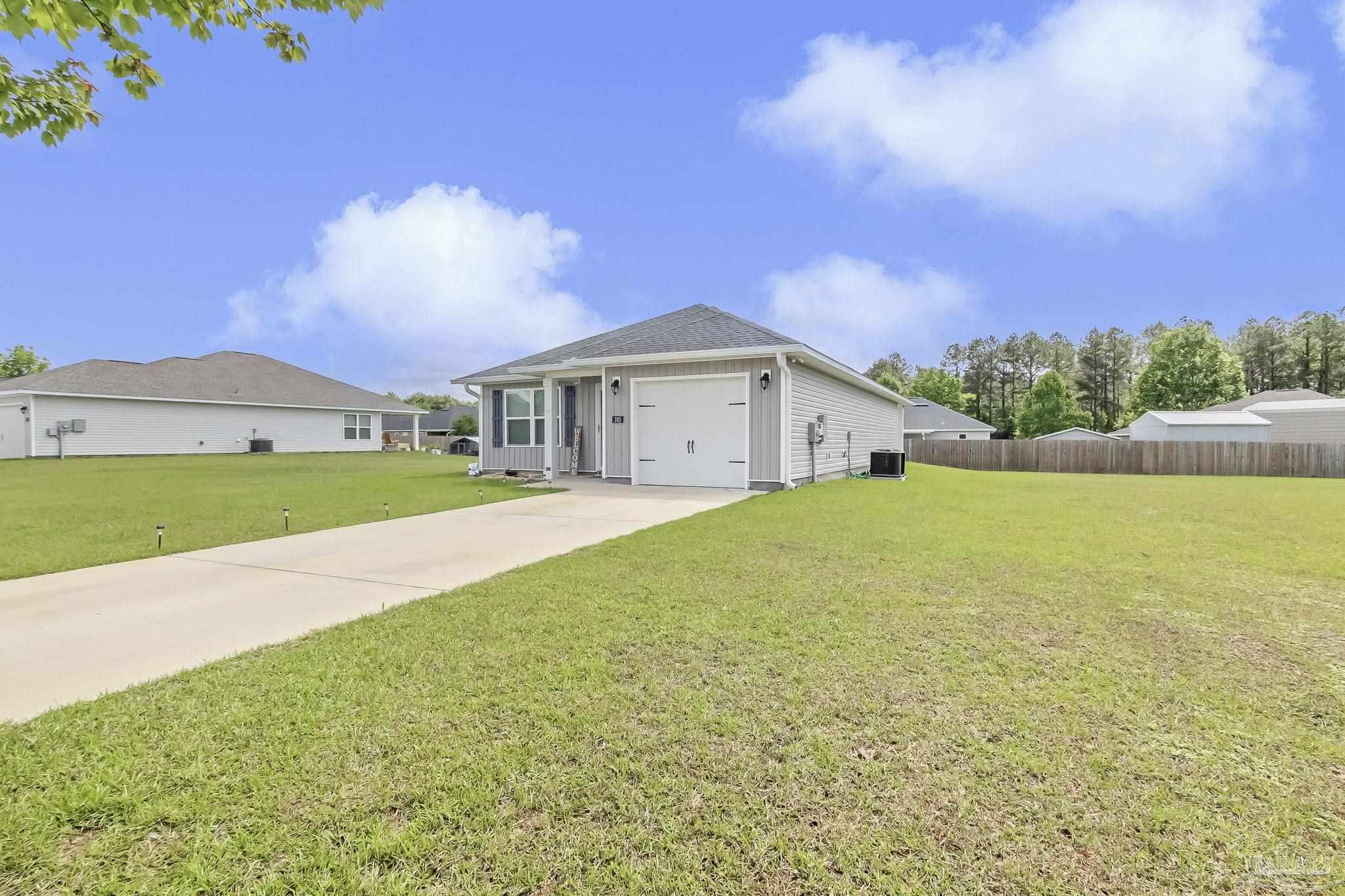 165 Saint Stephens Ct
