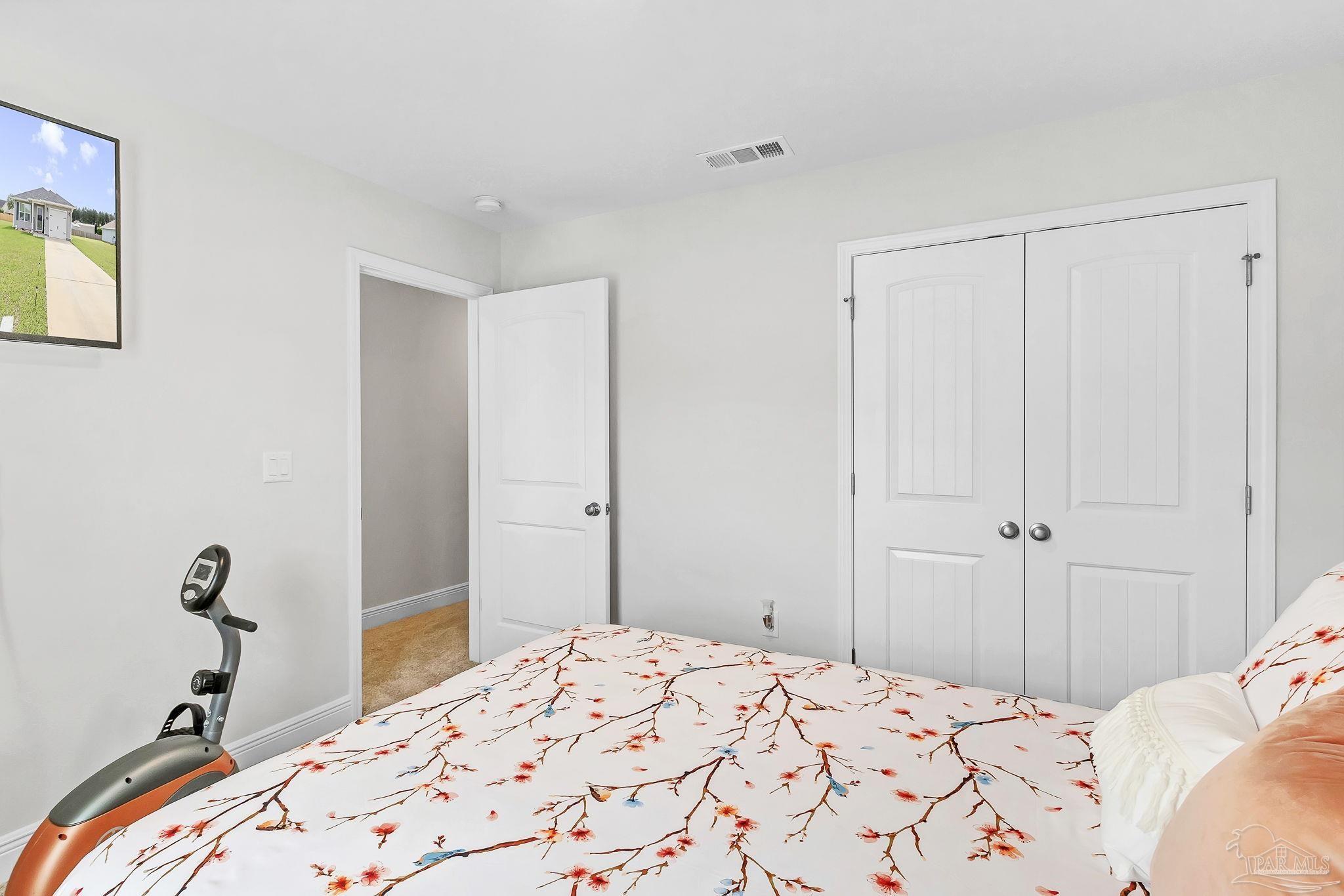 165 Saint Stephens Ct