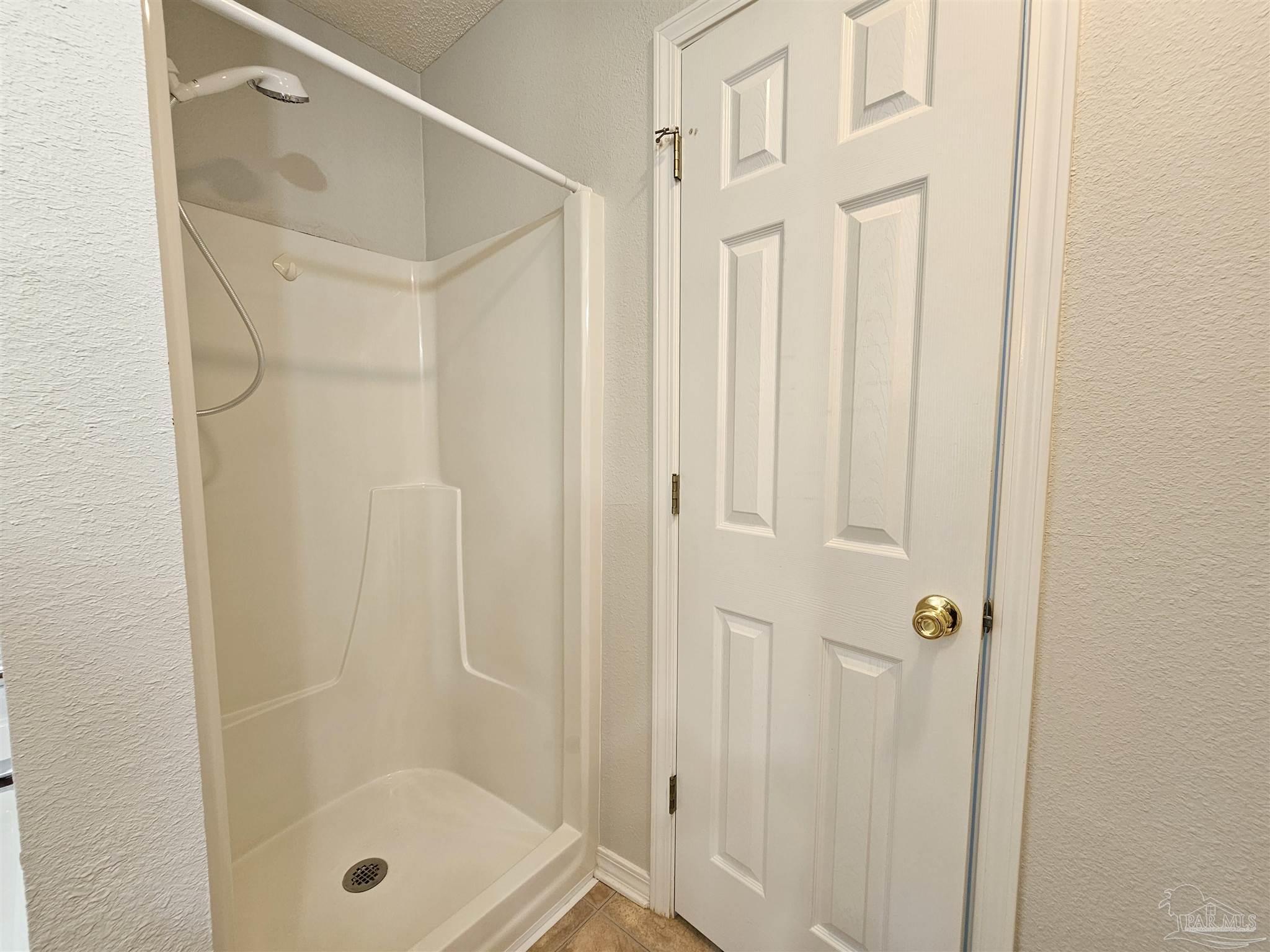 555 Ard Dr