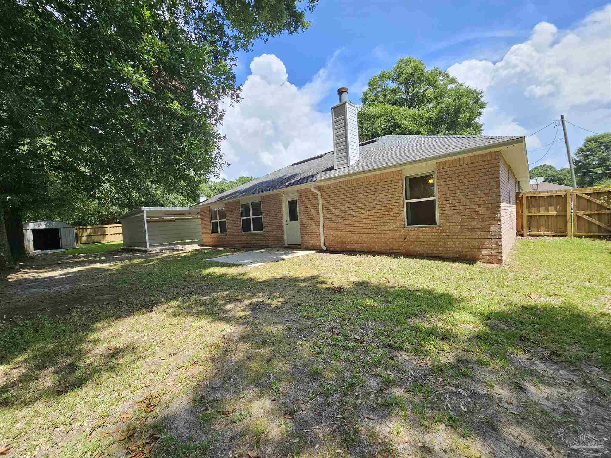 555 Ard Dr