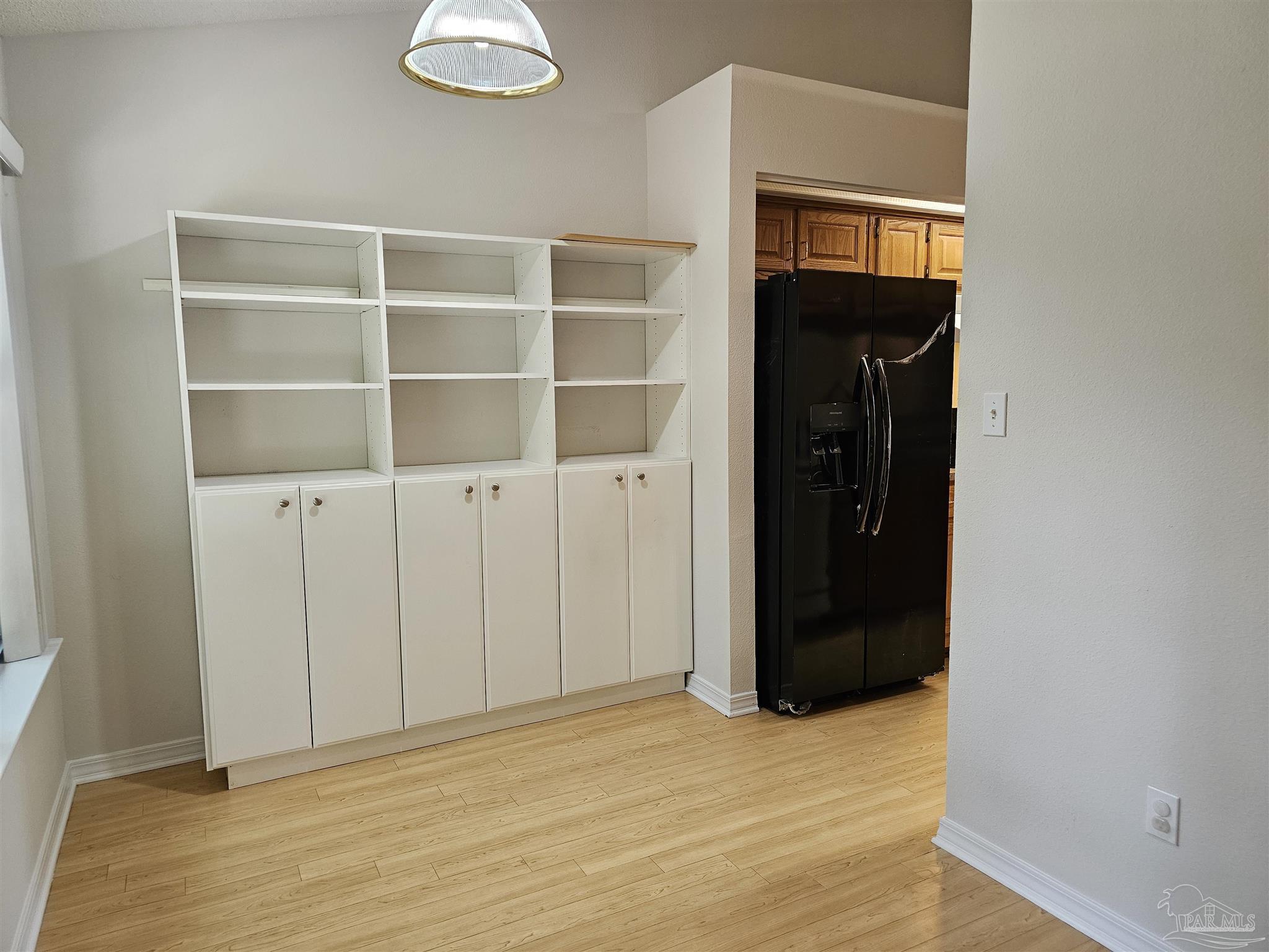 555 Ard Dr