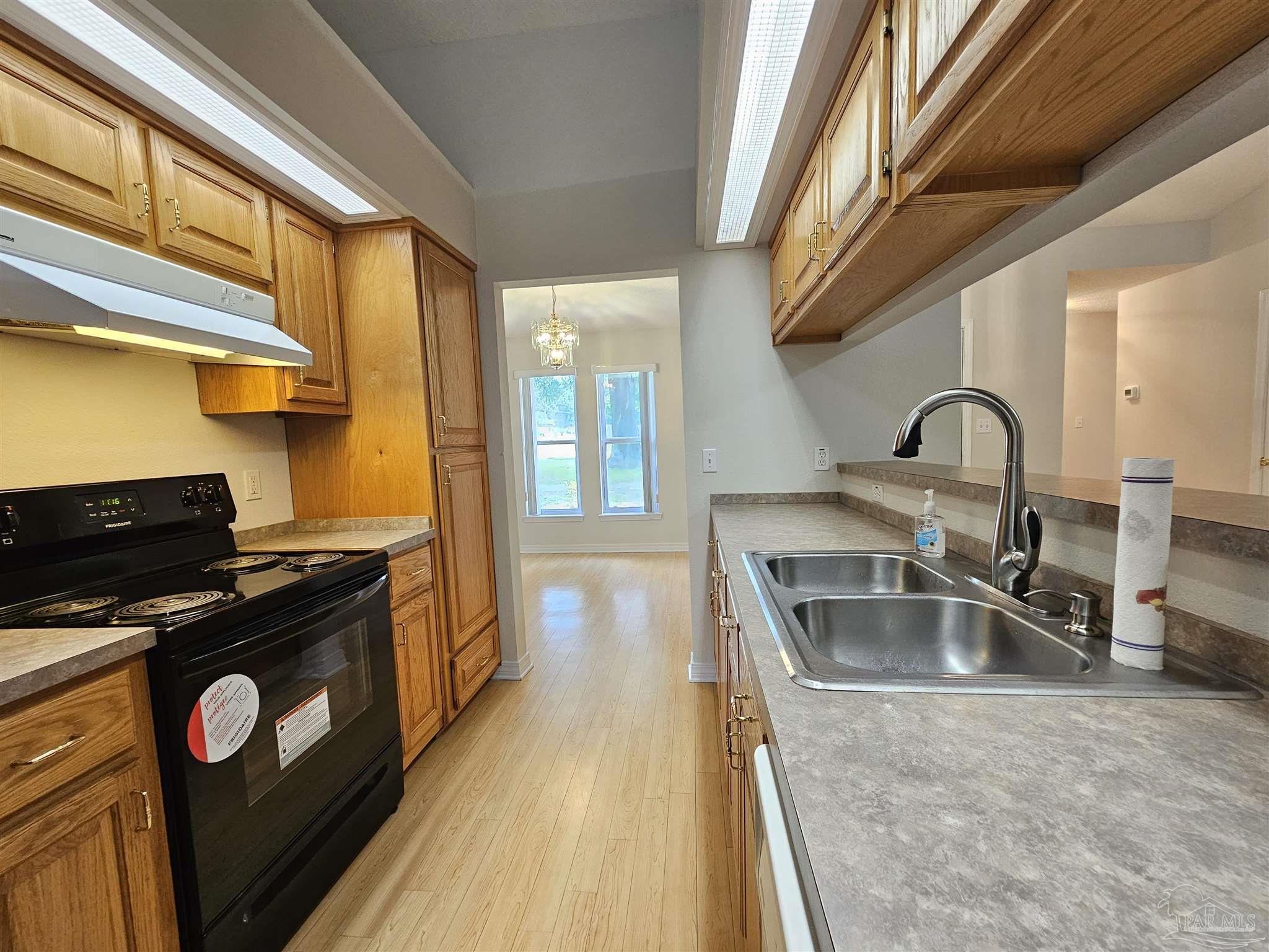 555 Ard Dr