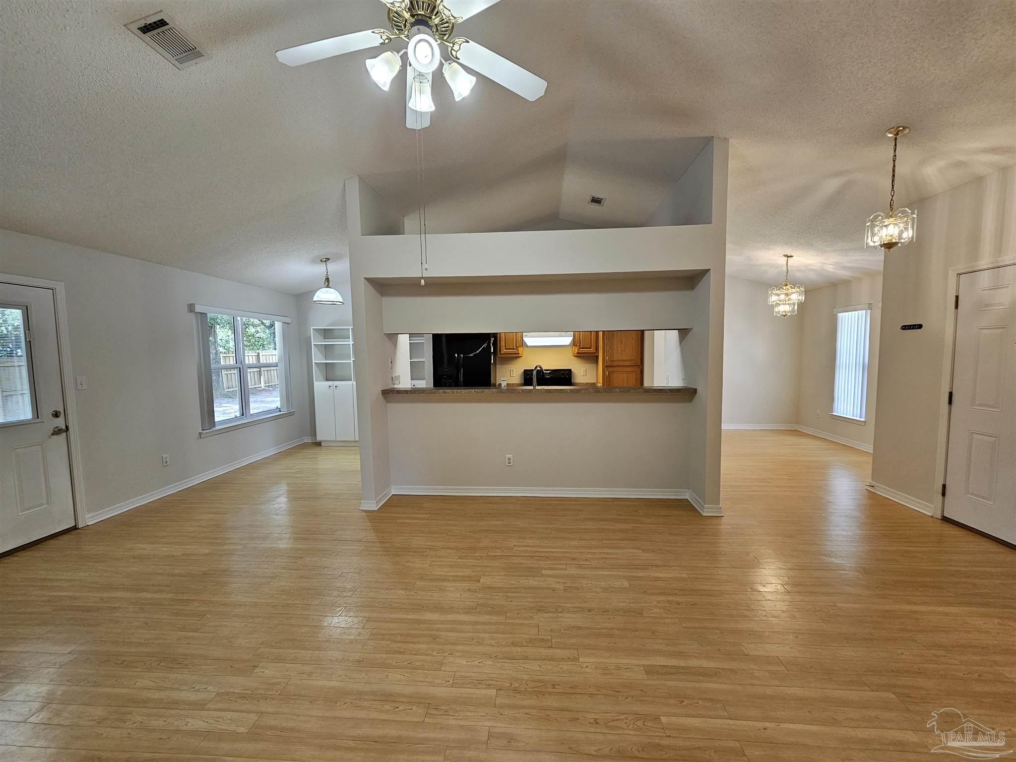 555 Ard Dr