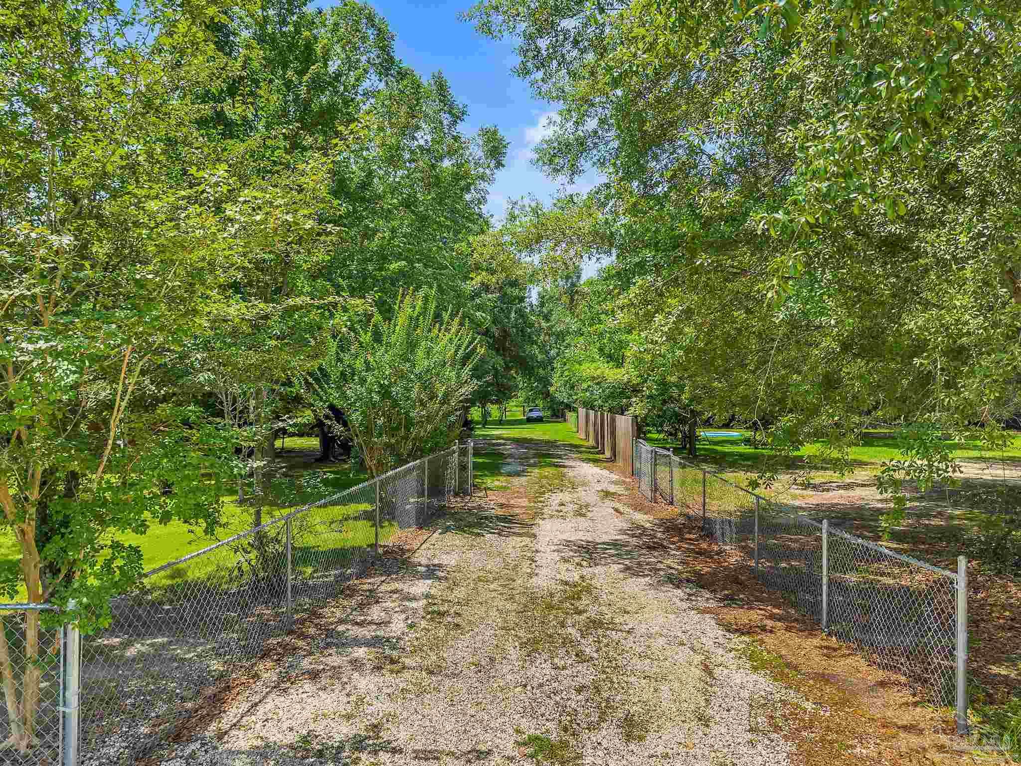 4595 Poarch Rd