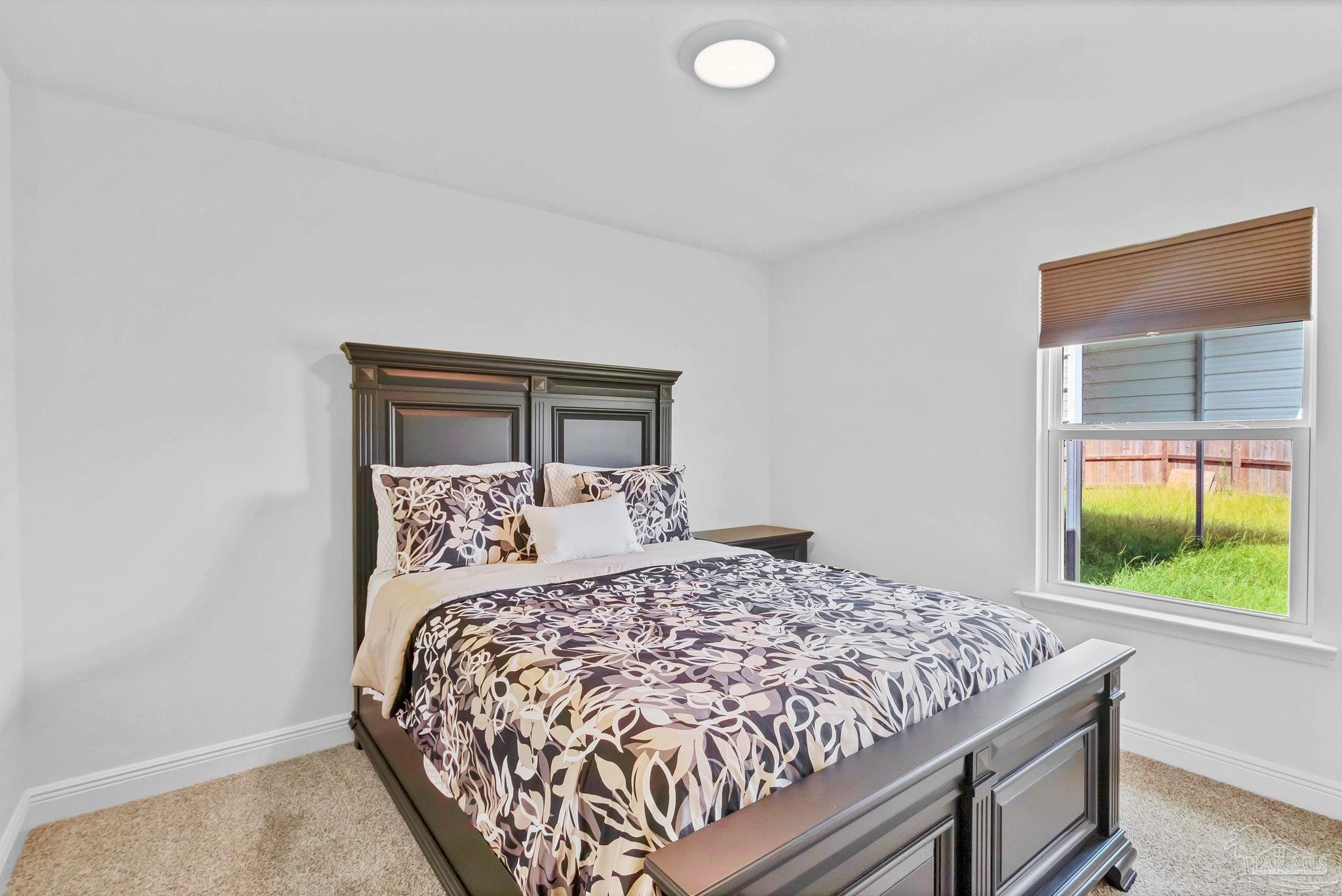 128 Cottage Ln