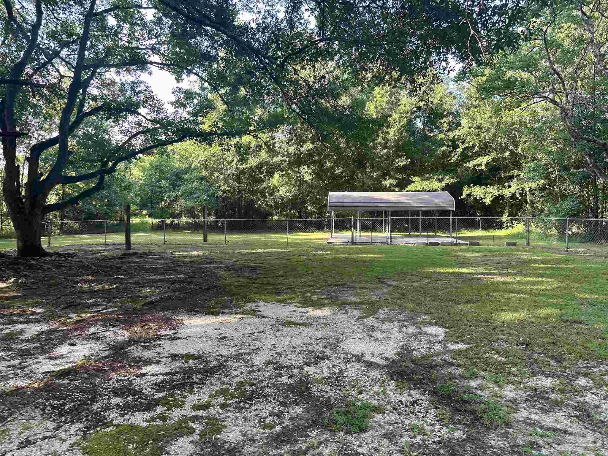 115 Davison Ln