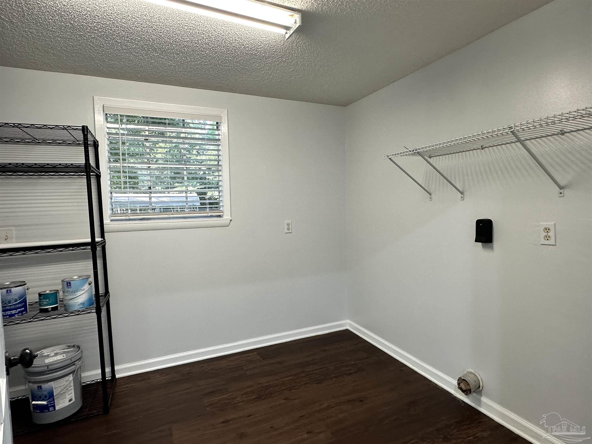 115 Davison Ln