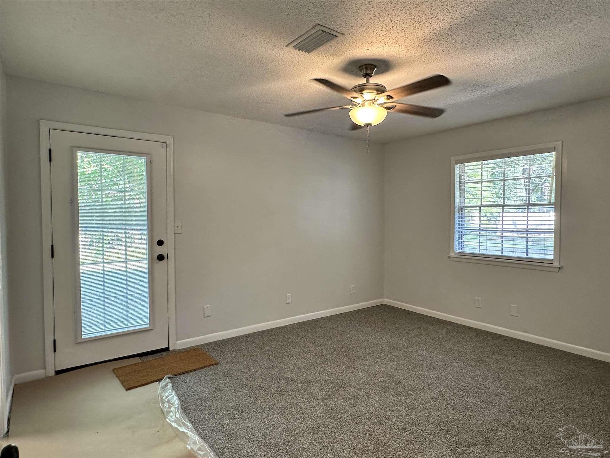 115 Davison Ln