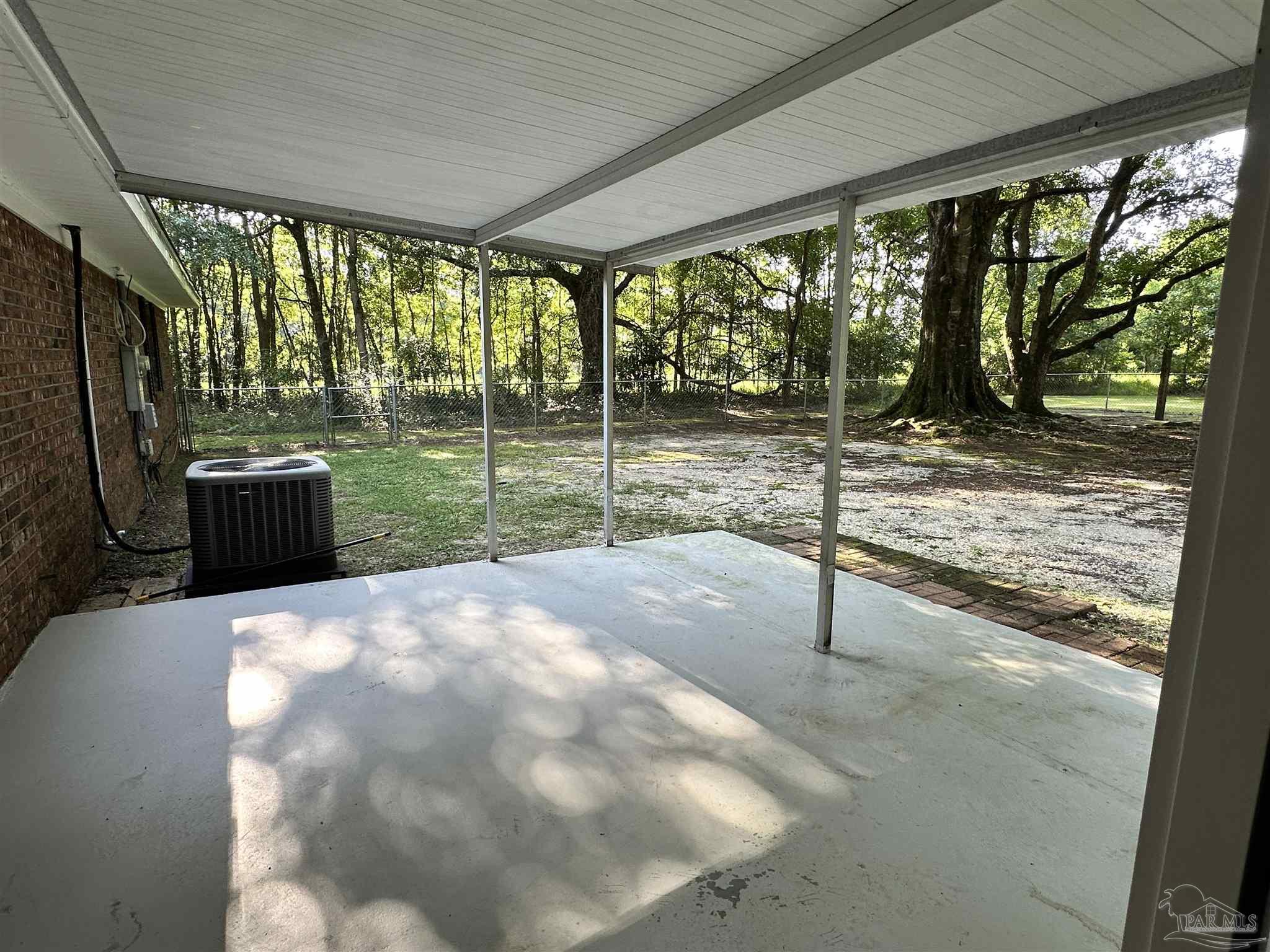 115 Davison Ln