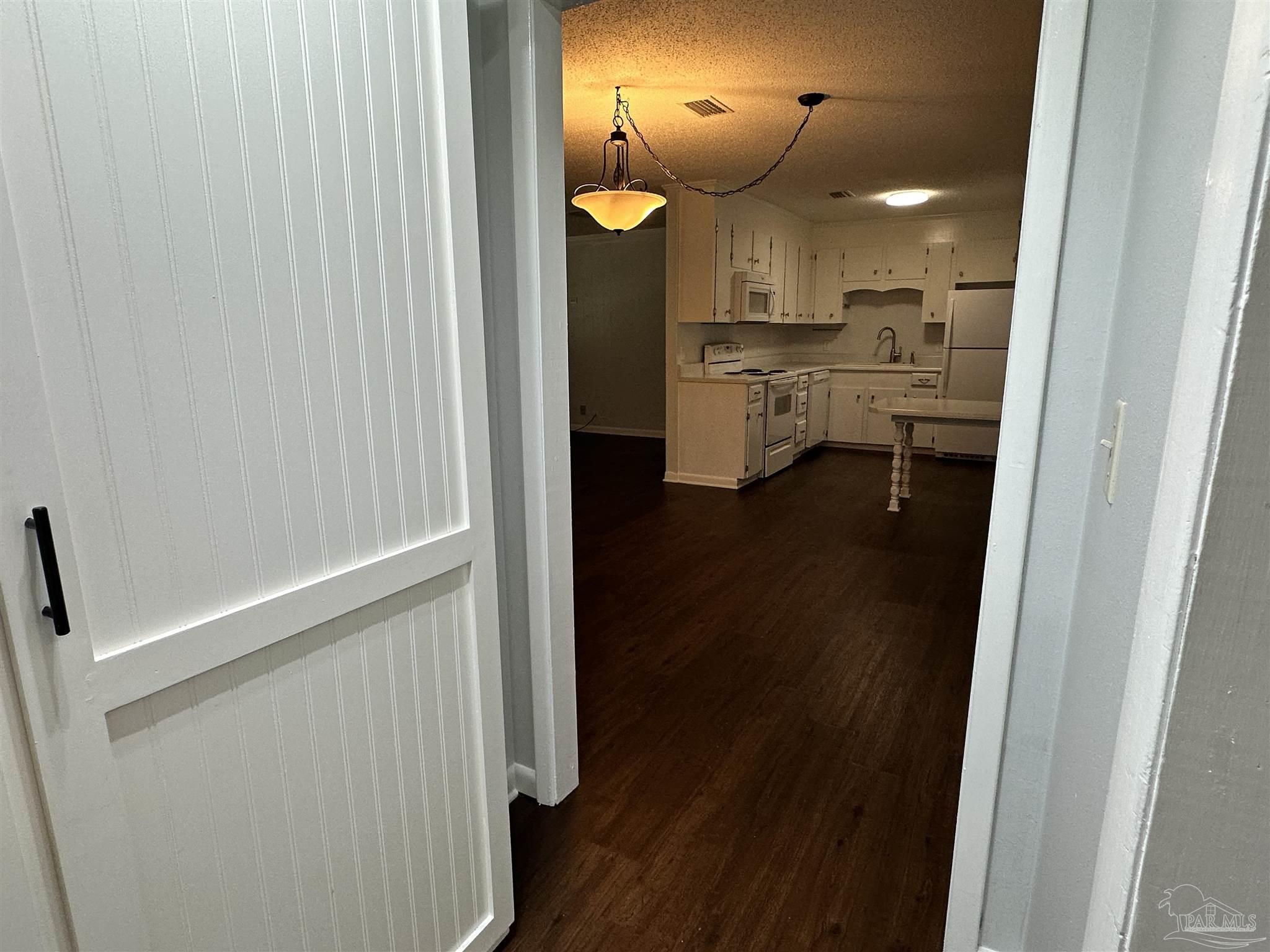 115 Davison Ln