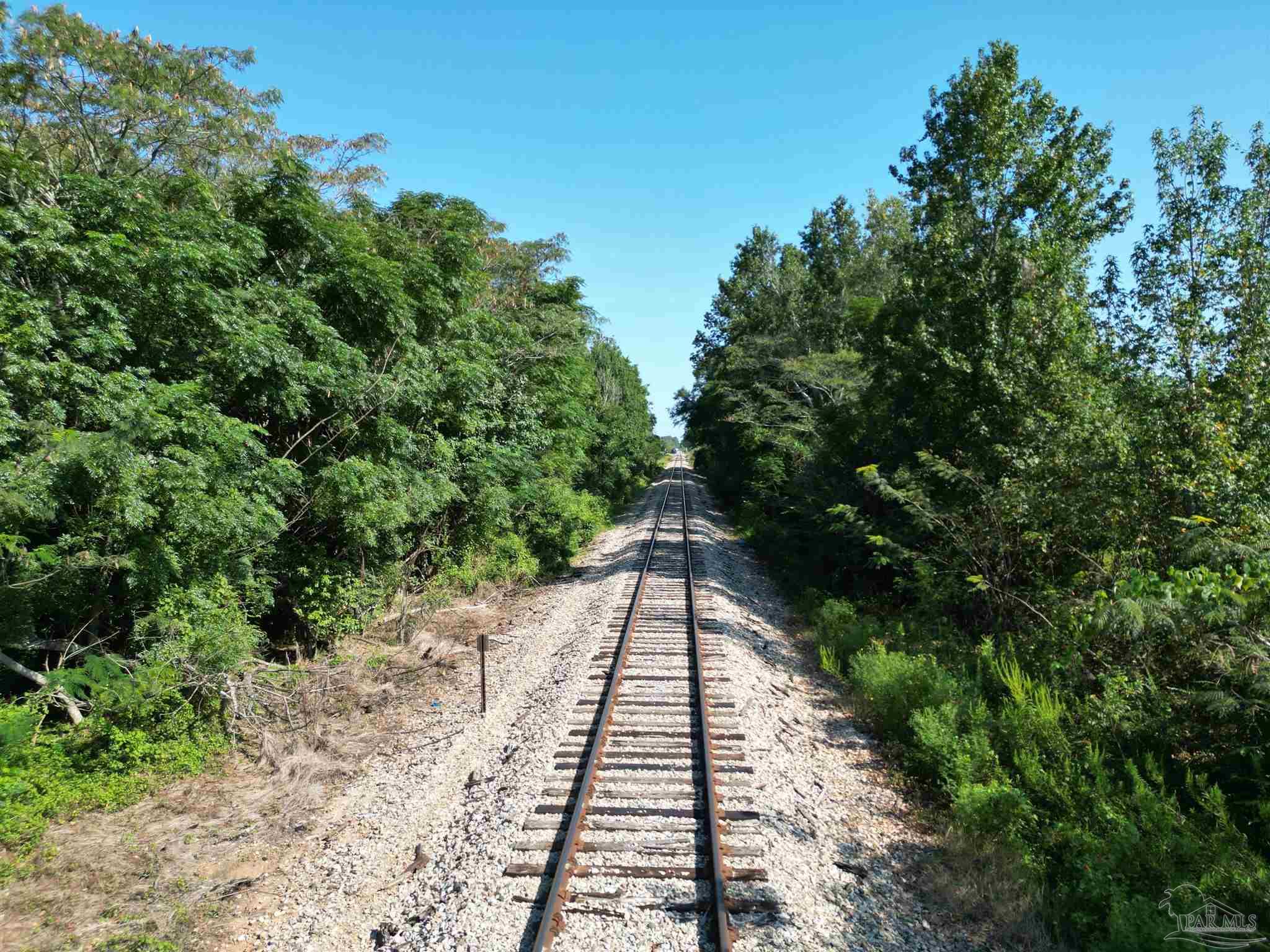00 Wiggins Rd