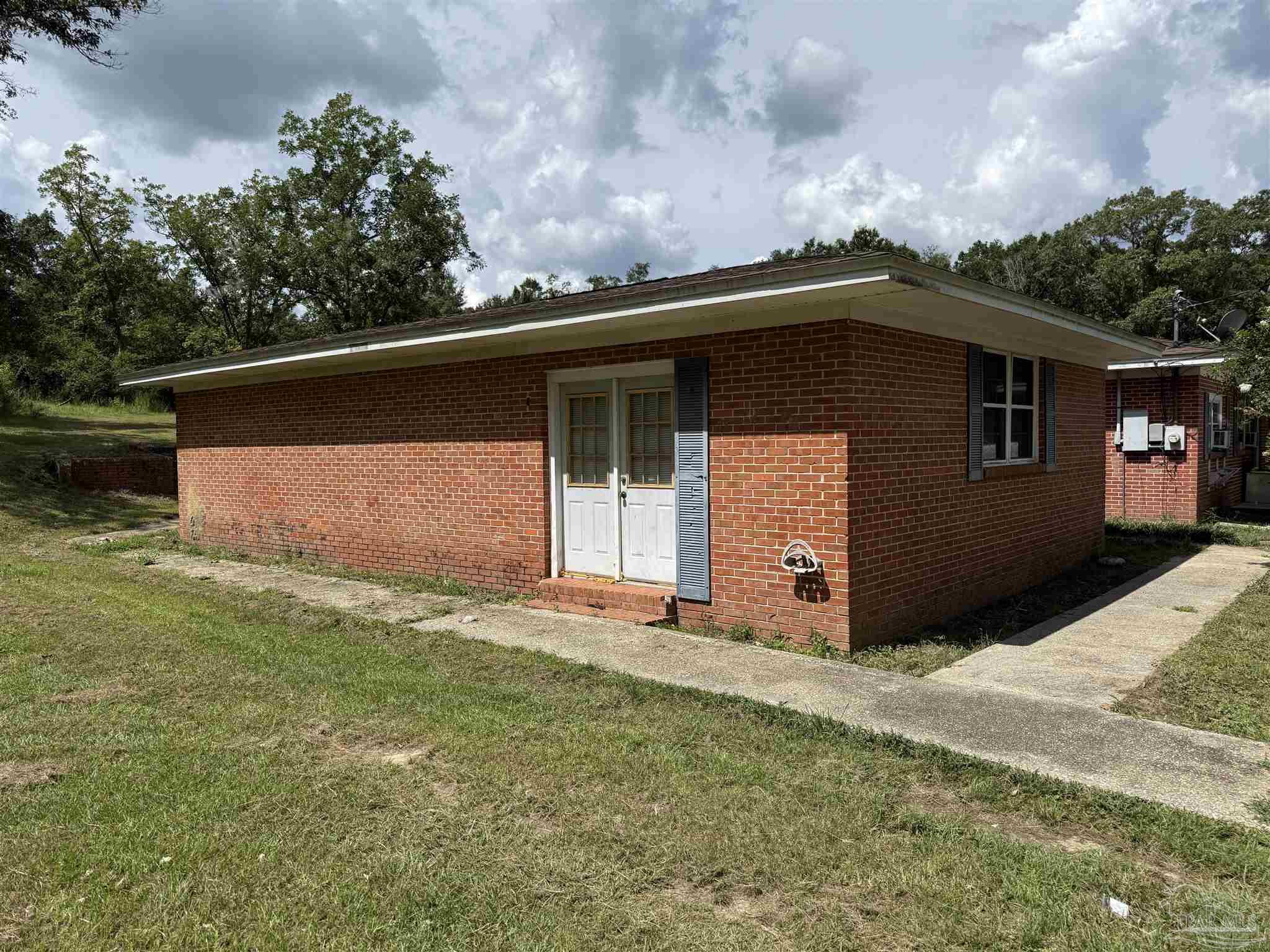 5031 Molino Rd