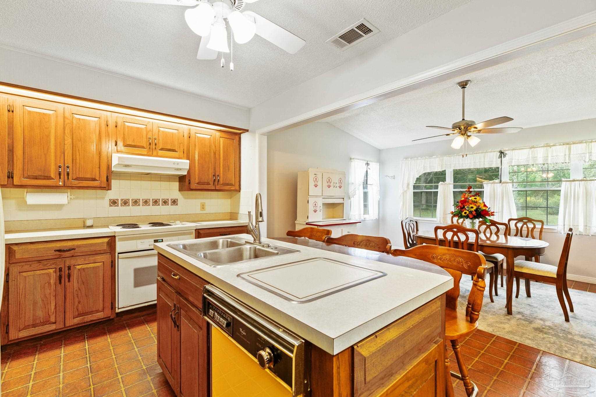 3631 Mayhaw Rd