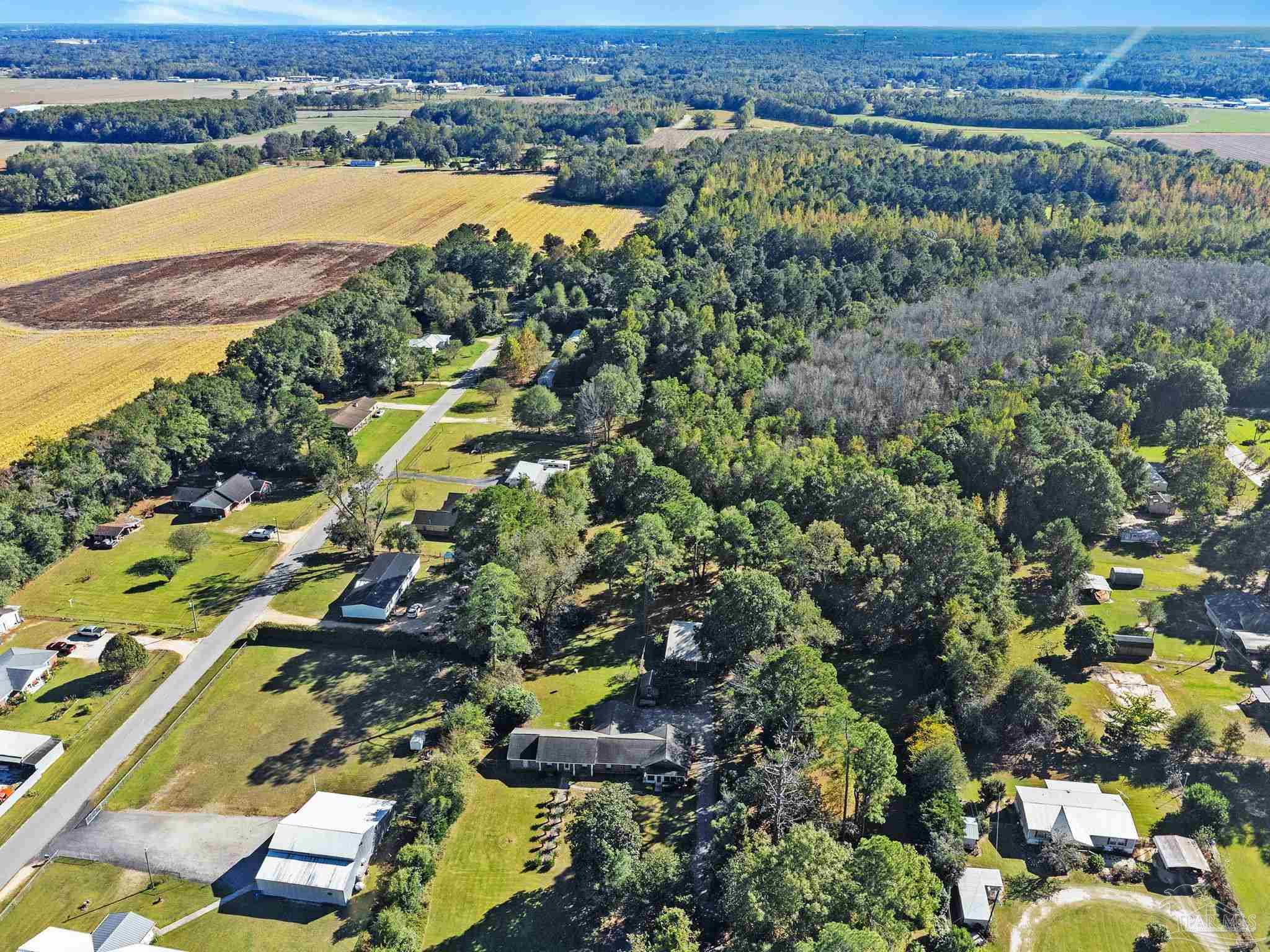 695 Woods Rd