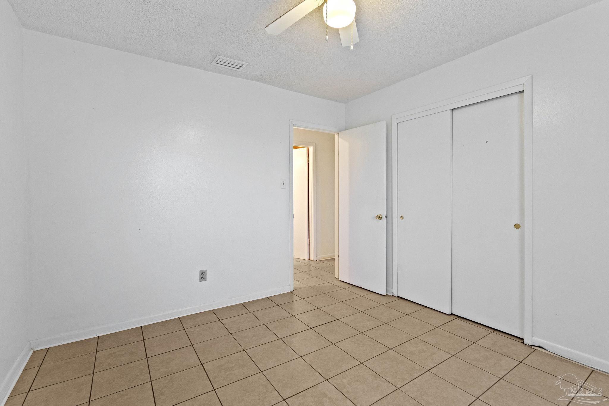 695 Woods Rd