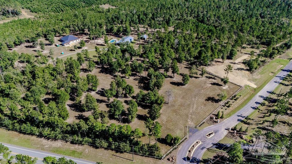 1400 Hwy 97