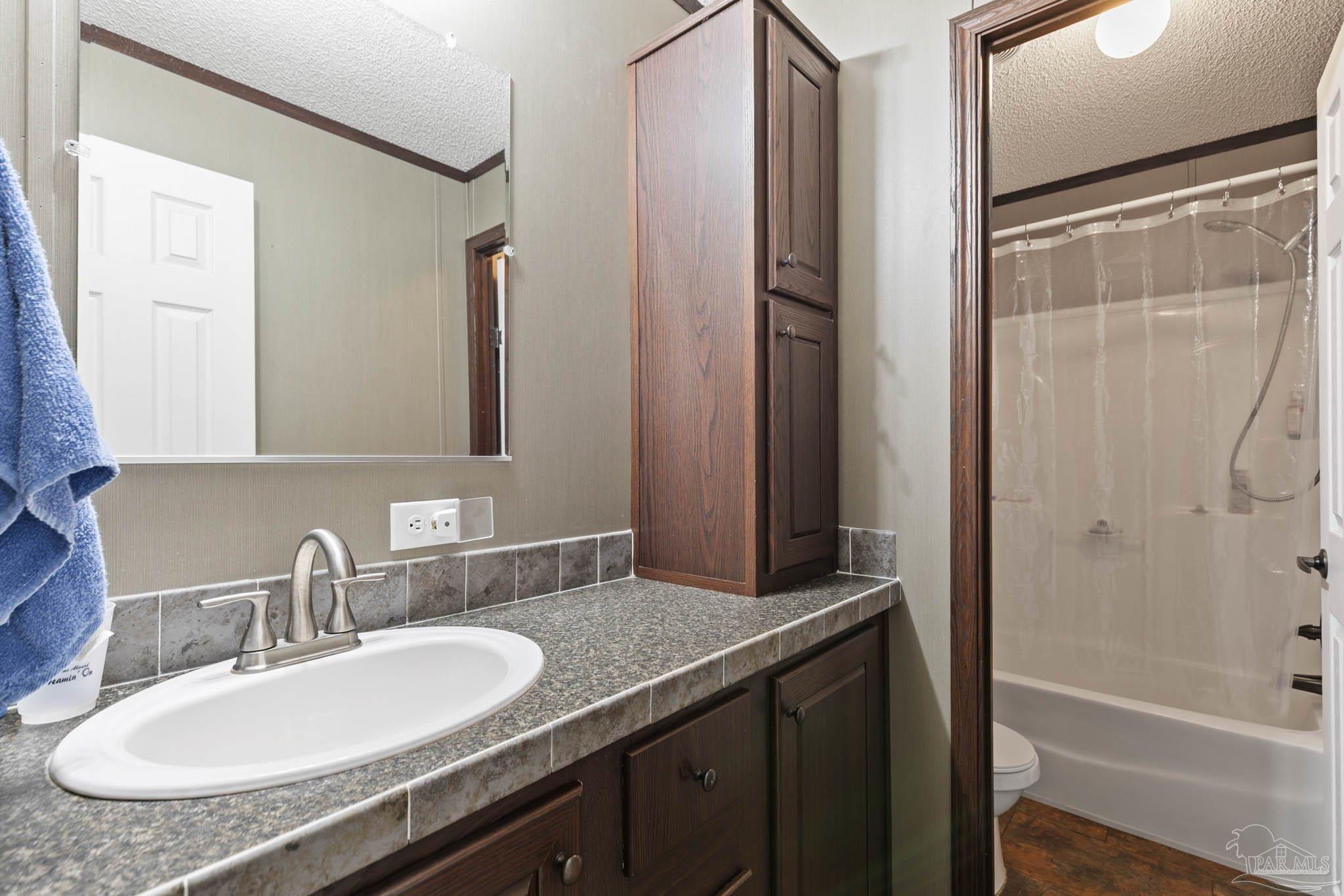 289 Blackwell Ln