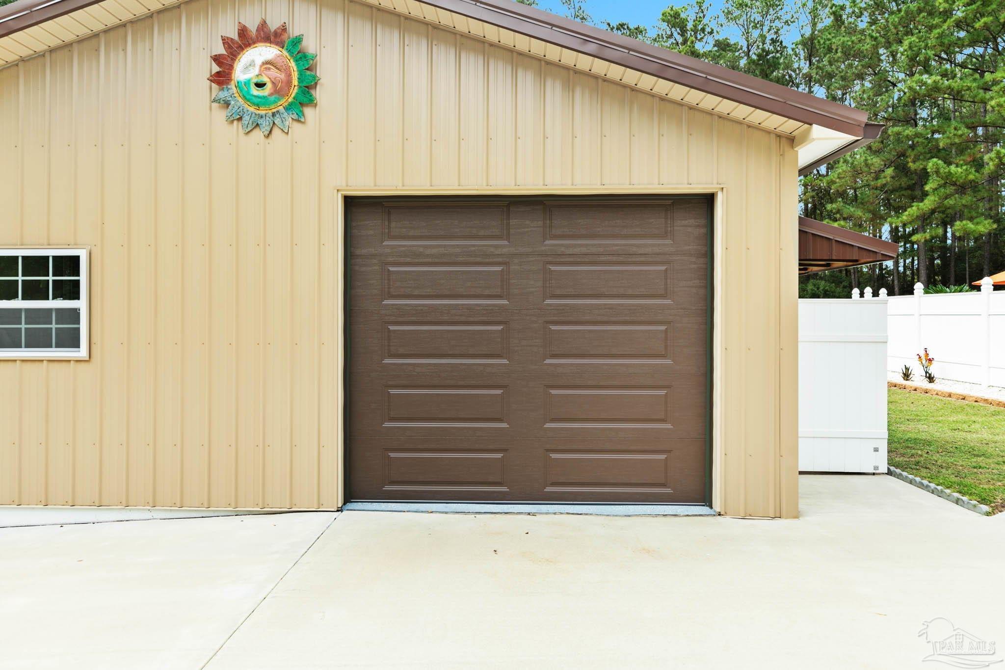 560 Veterans Dr