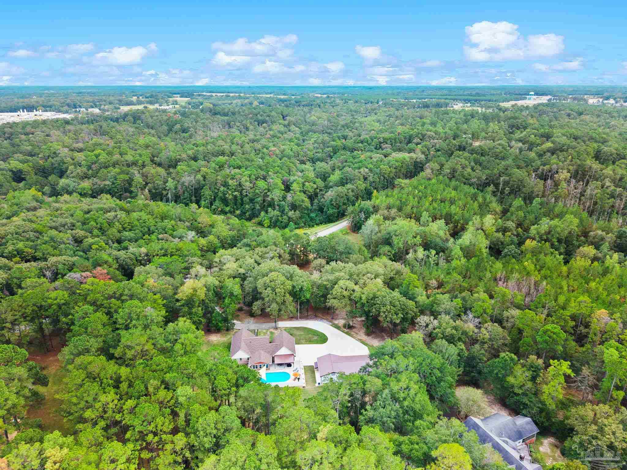 560 Veterans Dr