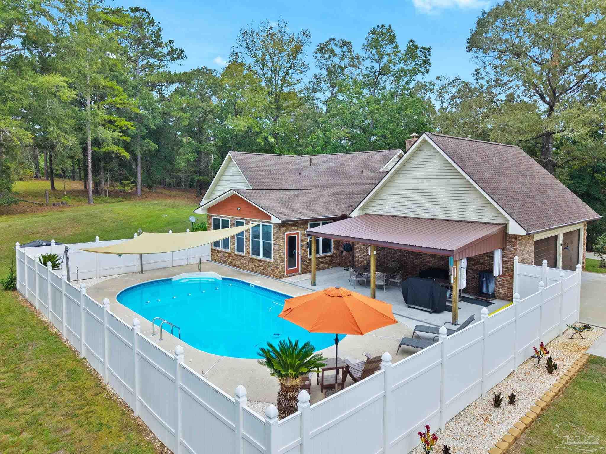 560 Veterans Dr
