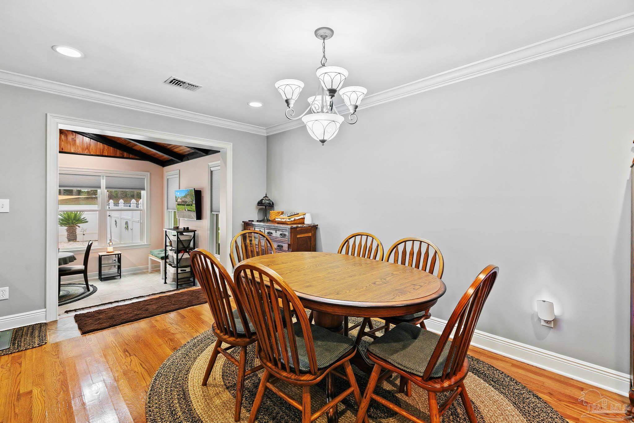 560 Veterans Dr