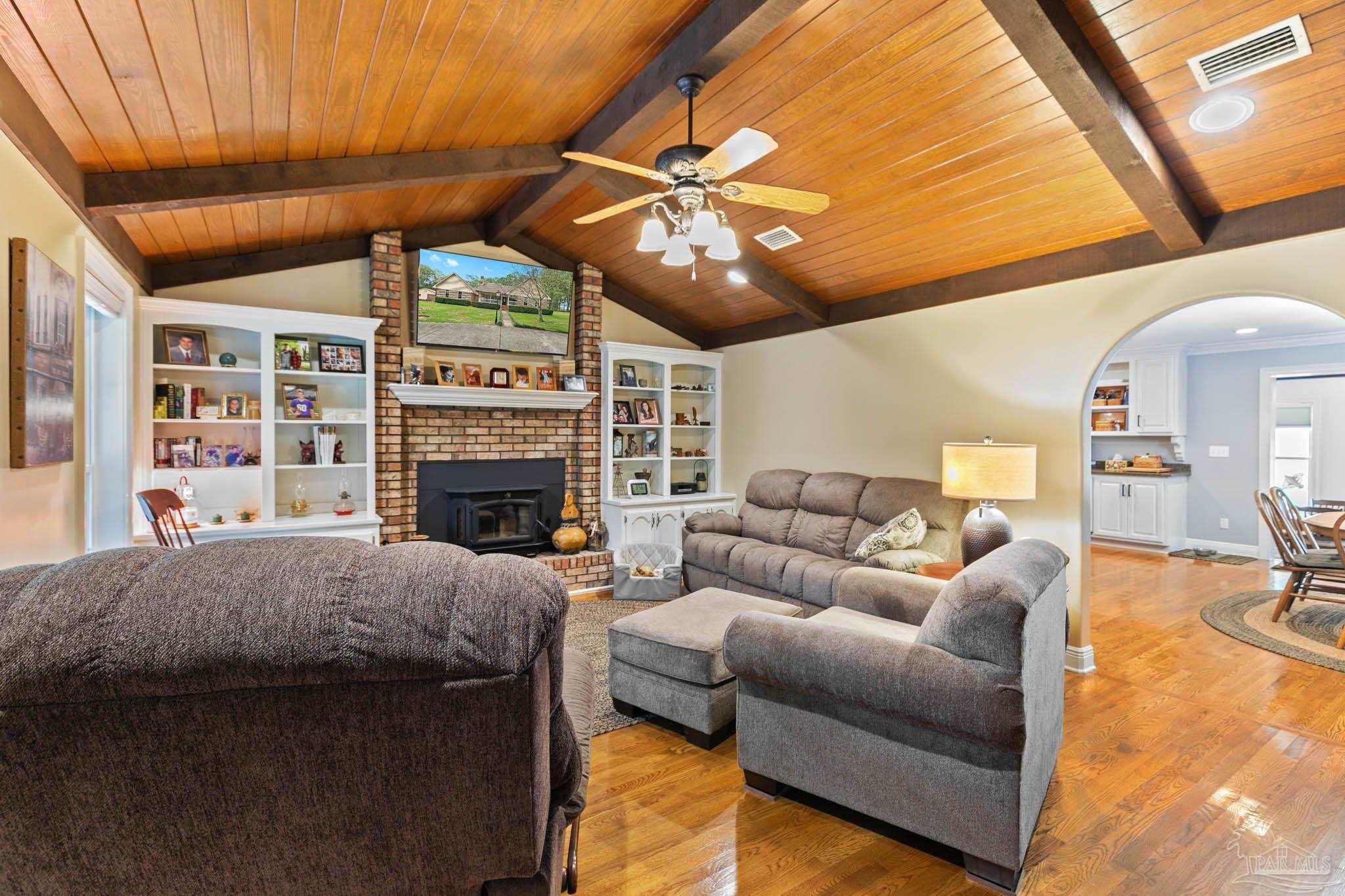 560 Veterans Dr