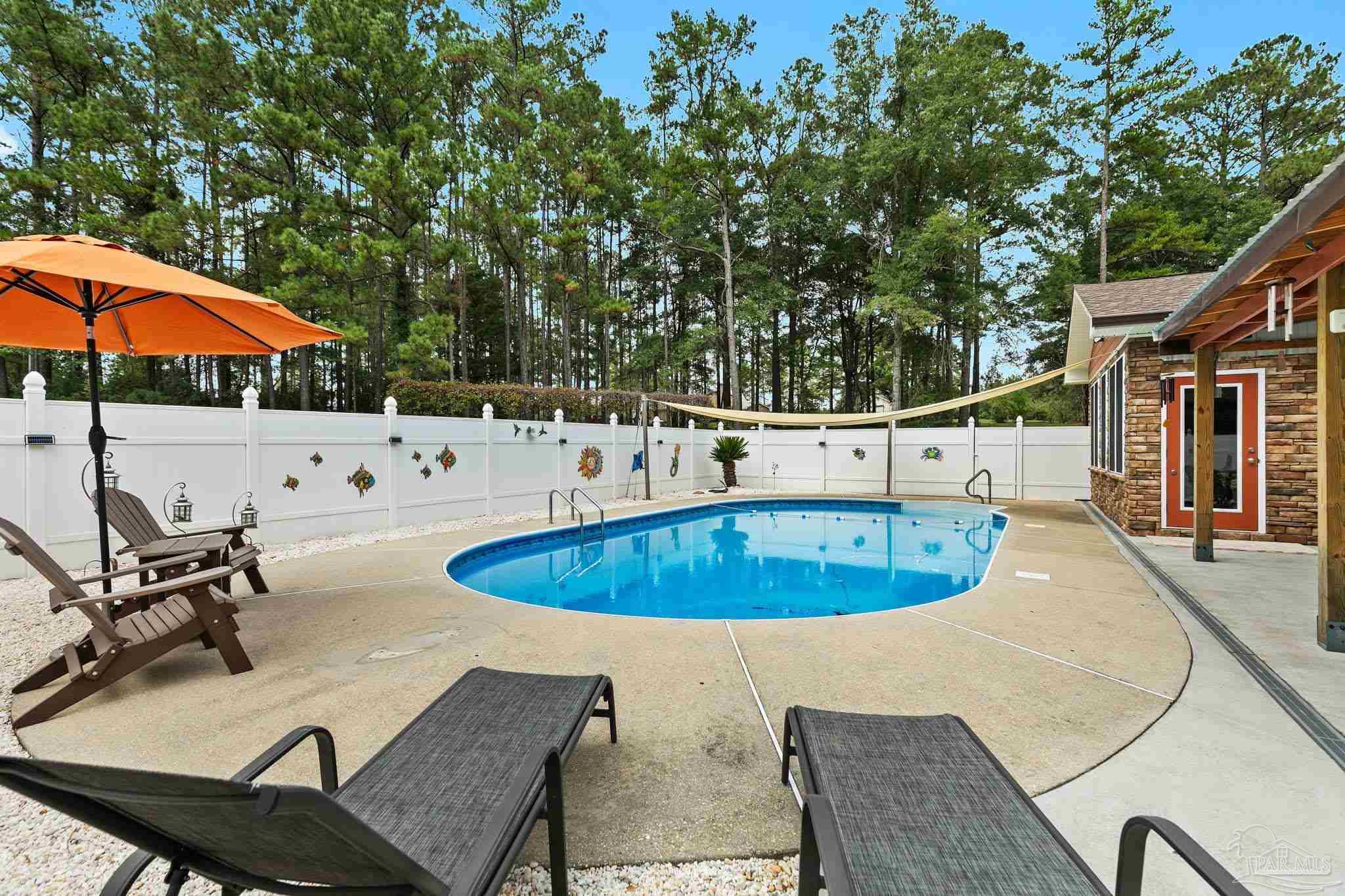 560 Veterans Dr