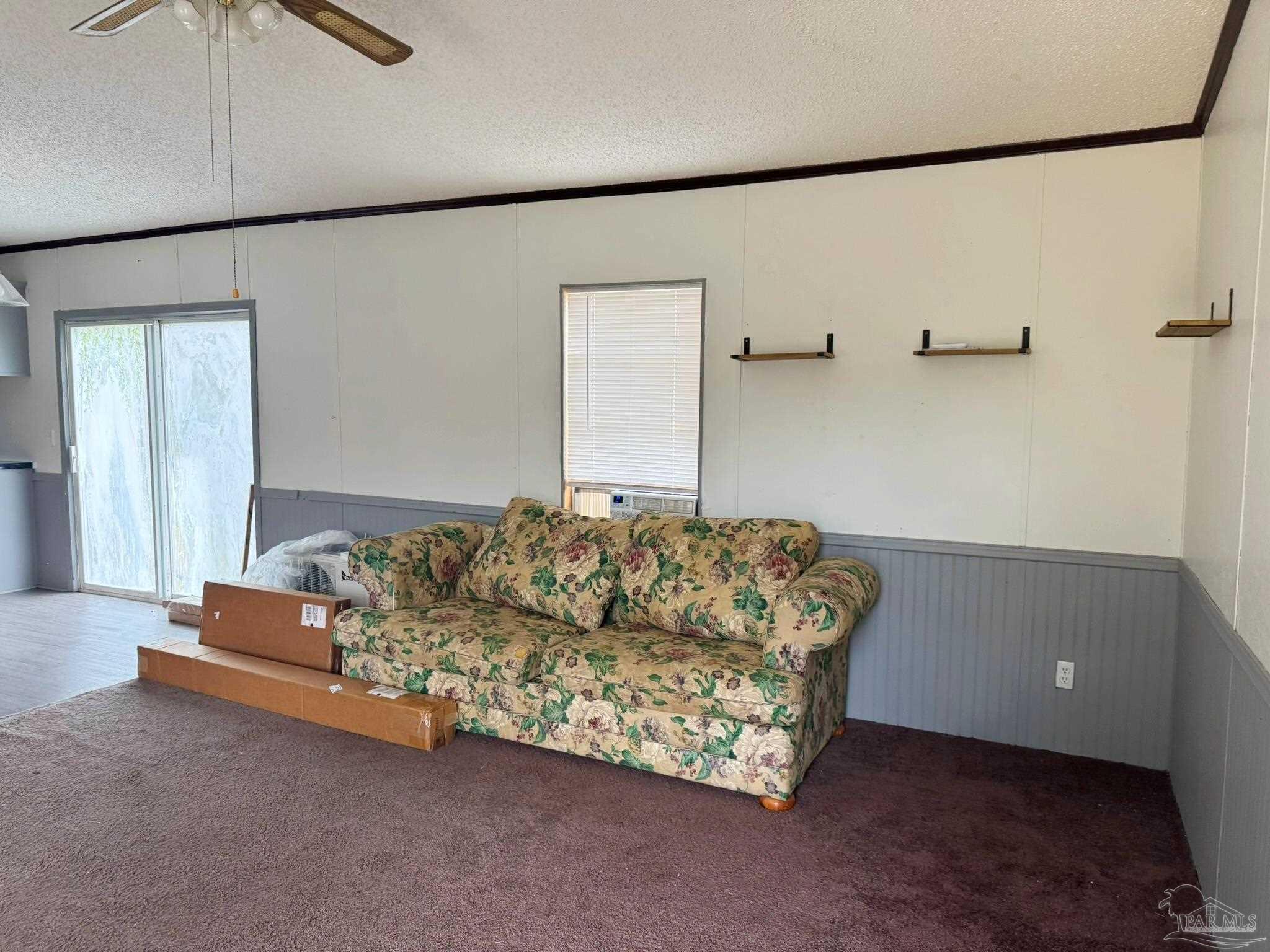 818 Twin Bridges Rd