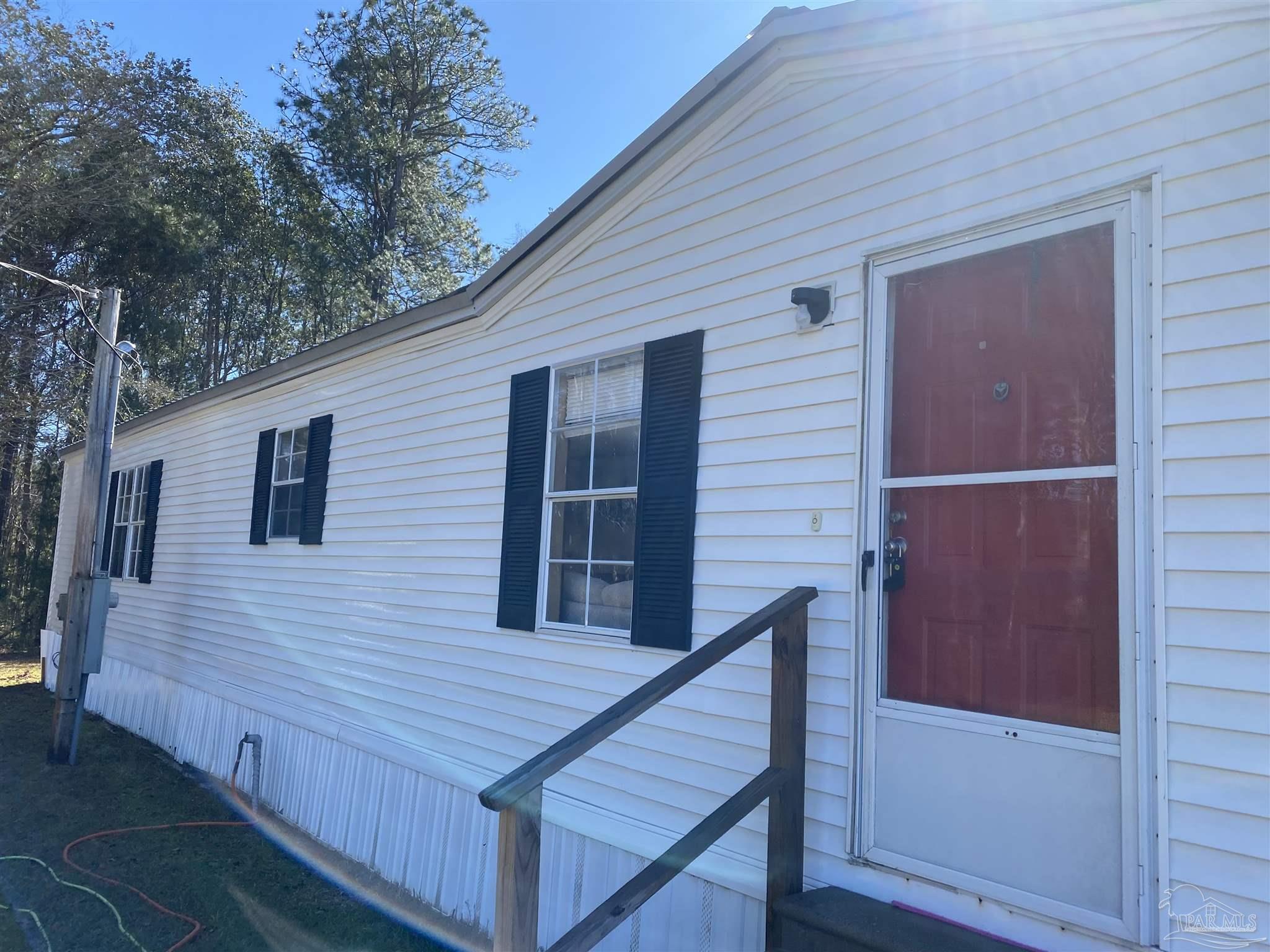 818 Twin Bridges Rd