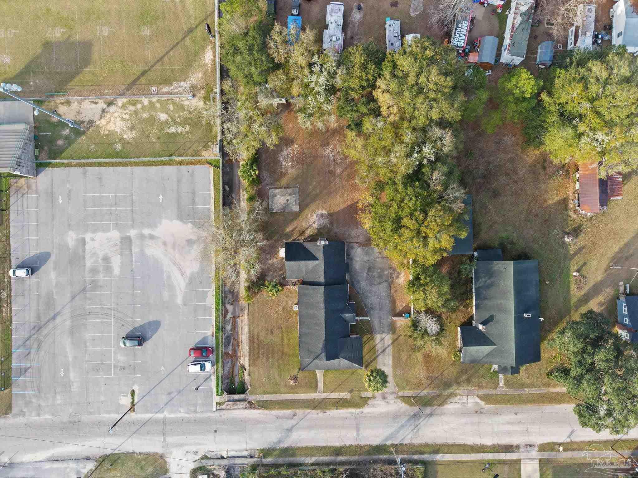 1705 Poplar St