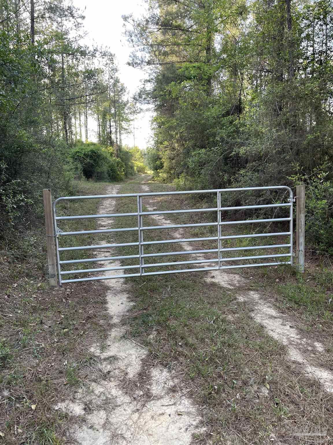 6950 Luth Rd
