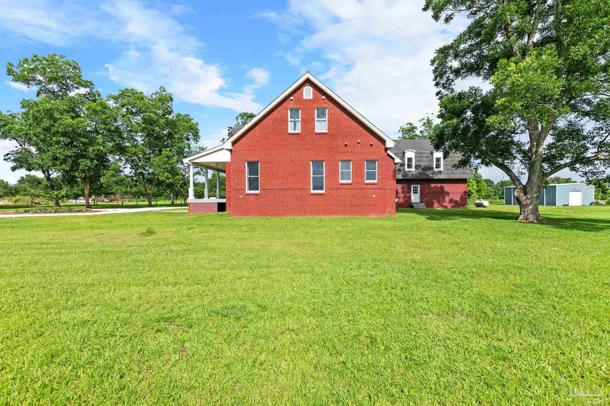 1144 Airport Rd